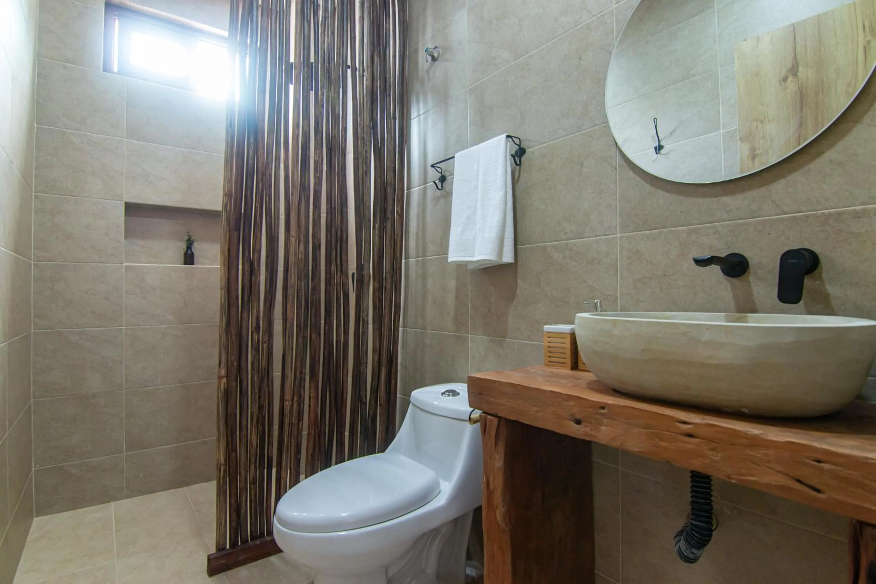 Toilet in Hotel Boutique de playa - Casa Solhu