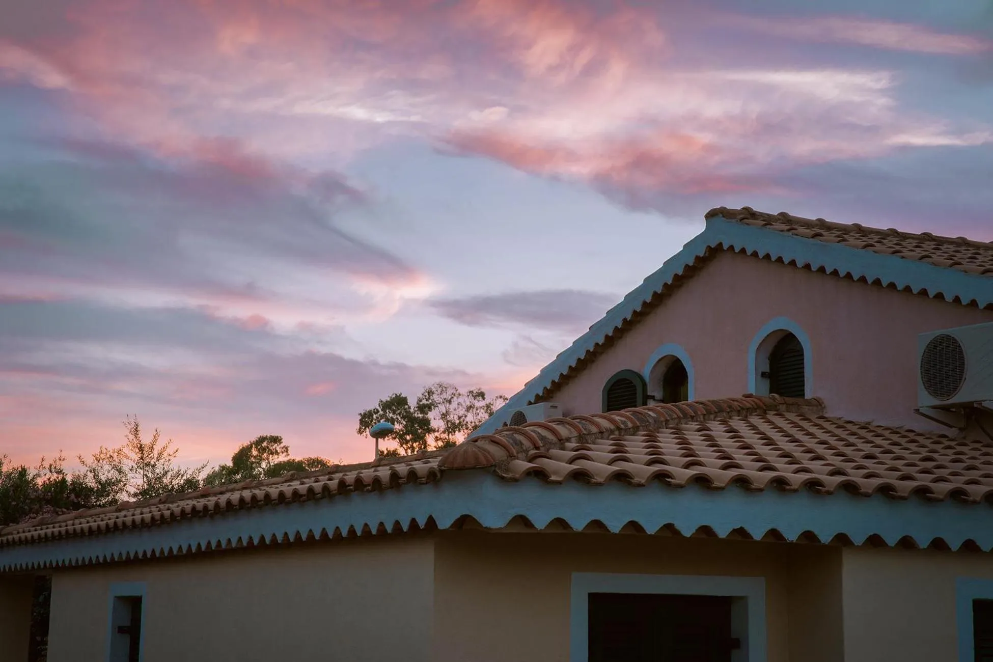 Sunset in Residence Verde Mare Official Site