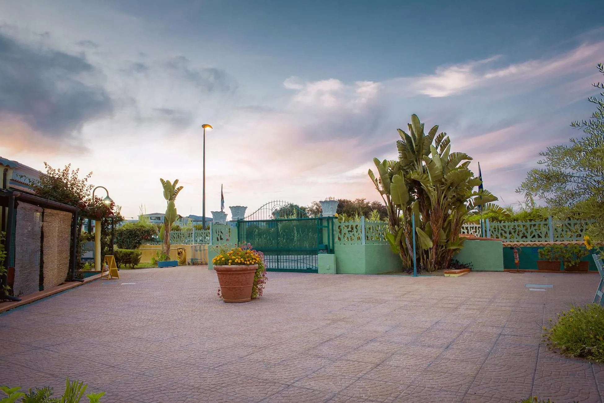 On site in Residence Verde Mare Official Site