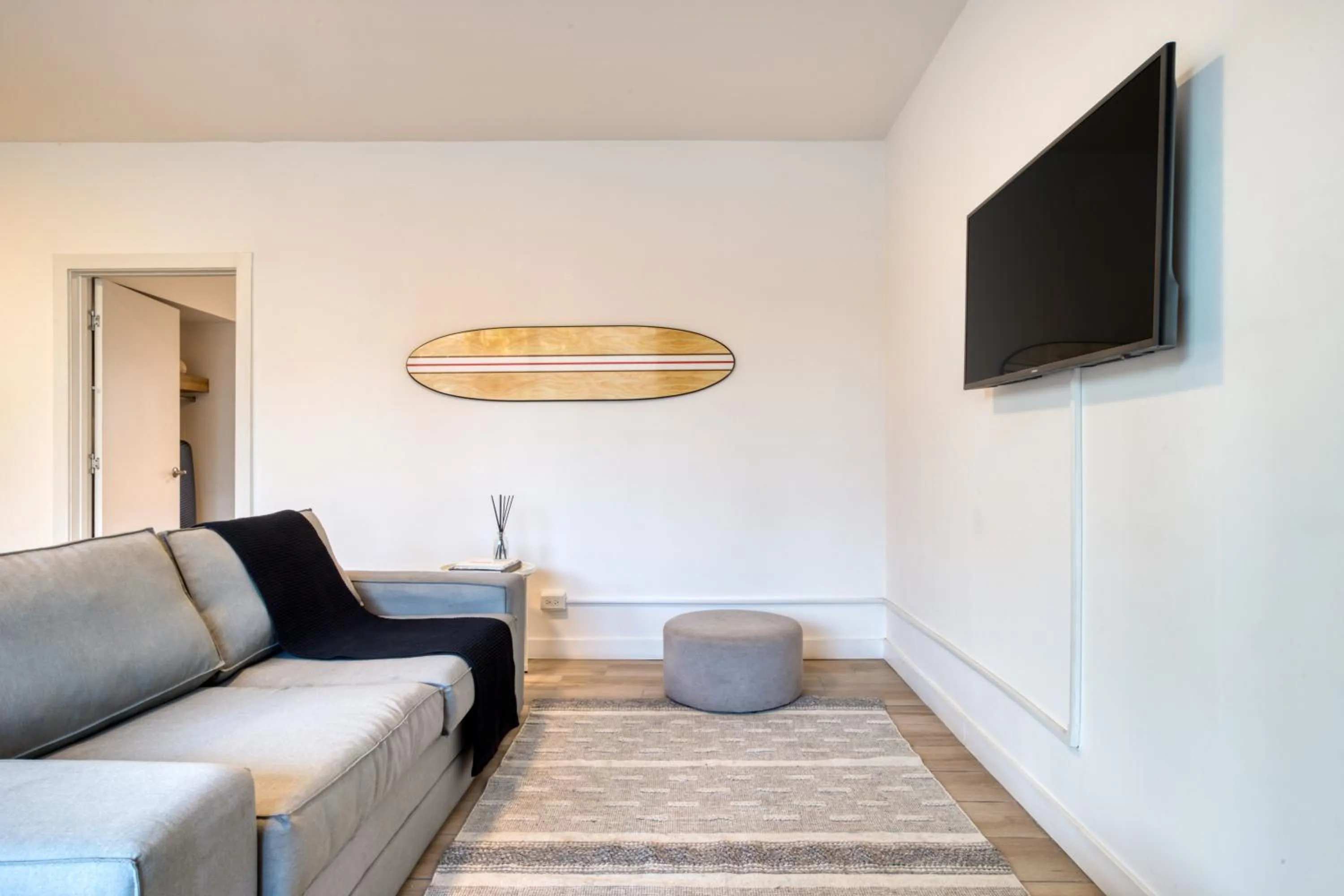 TV and multimedia in Beach House by ULIV