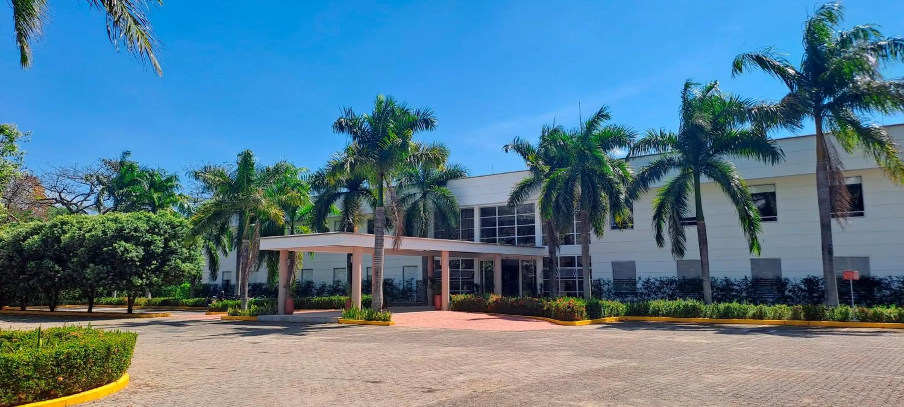 Property building in Hotel Morúa