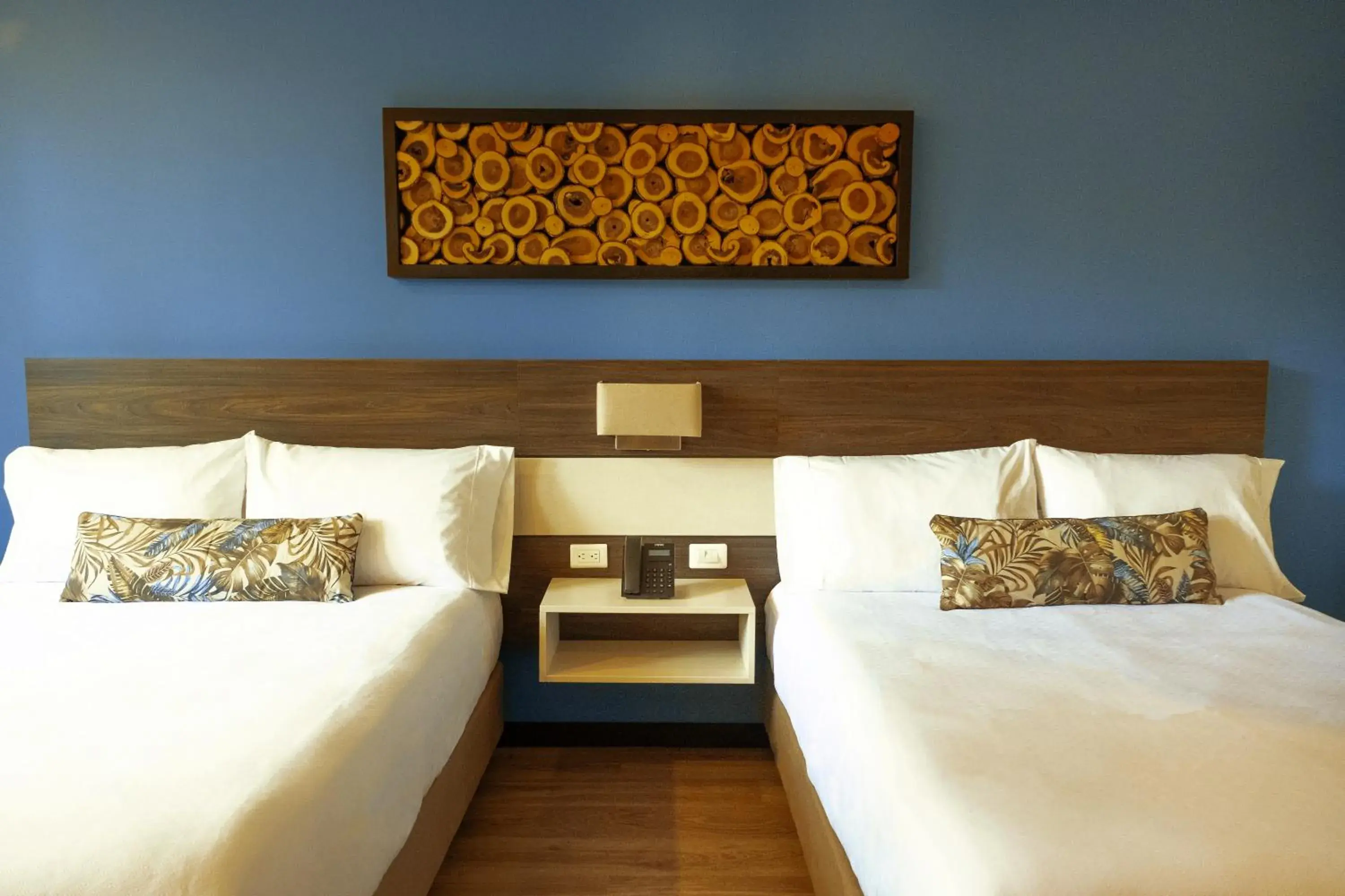 Superior Double Room with Two Double Beds in Hotel Morúa Superior Double Room with Two Double Beds in Hotel Morúa