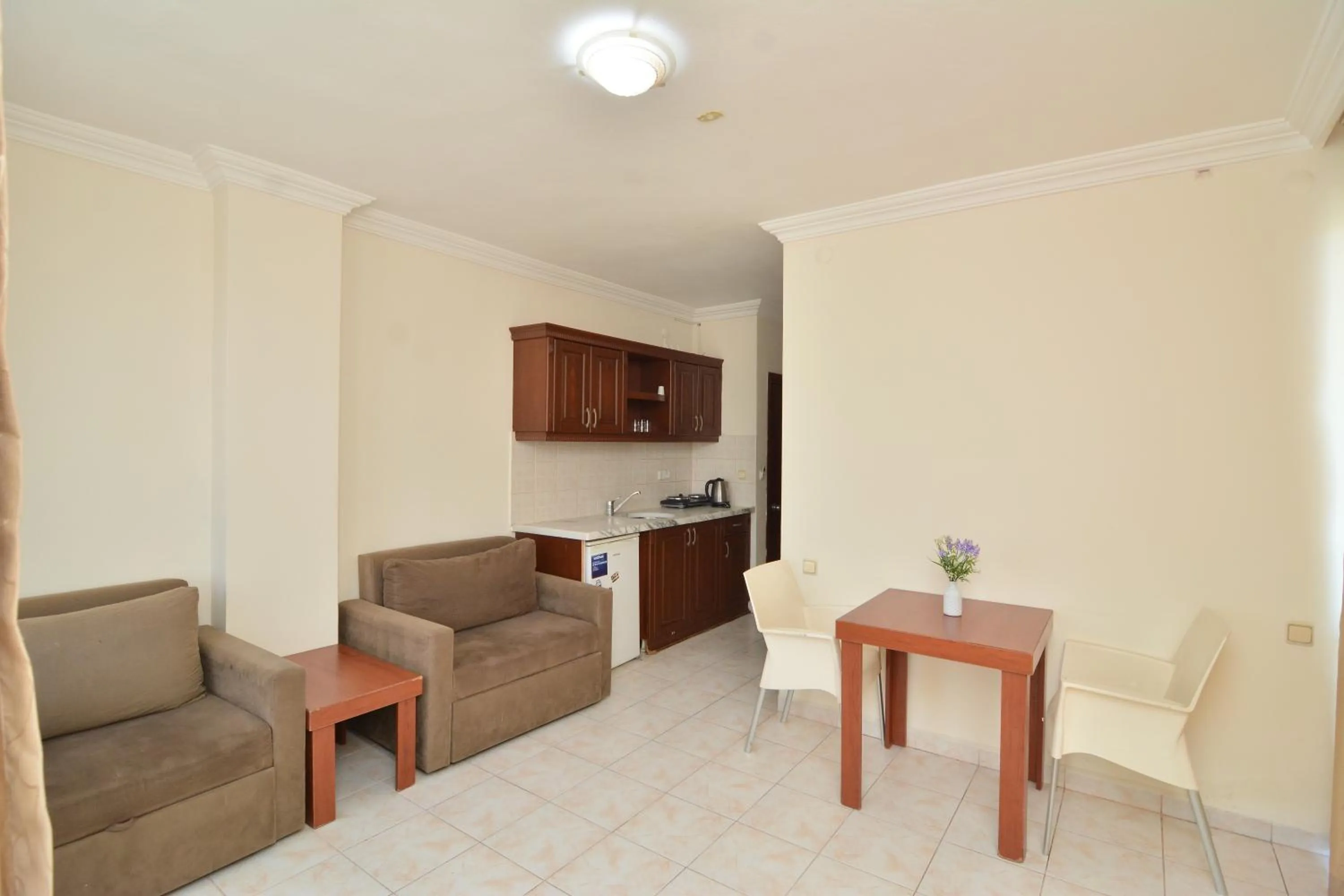 Living room in Rose Garden Apart Hotel