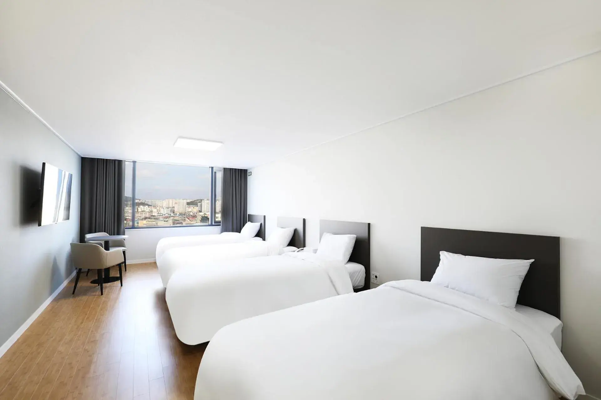 Bed in Mokpo Ocean Hotel Bed in Mokpo Ocean Hotel