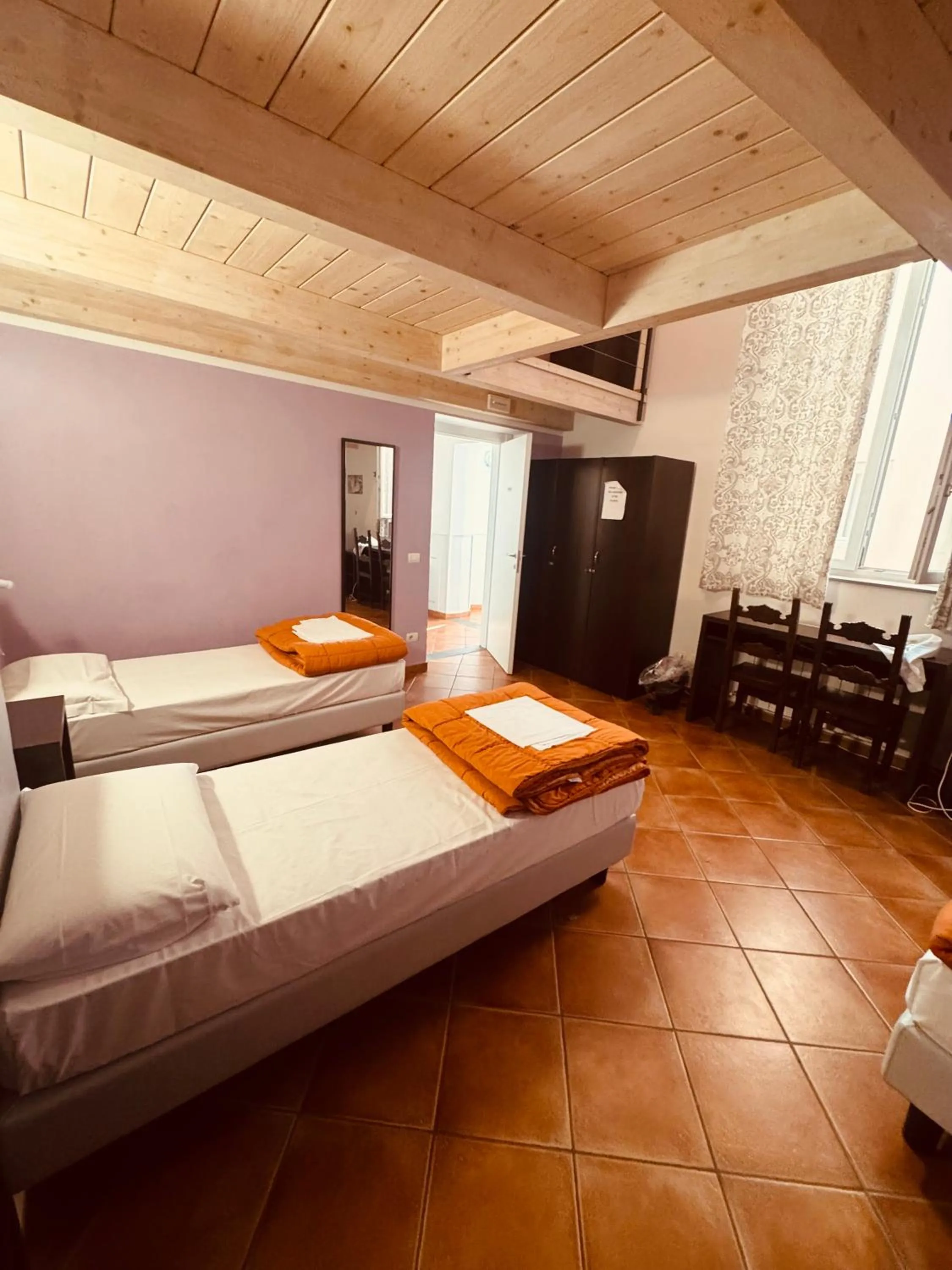 Bed in Emerald Palace