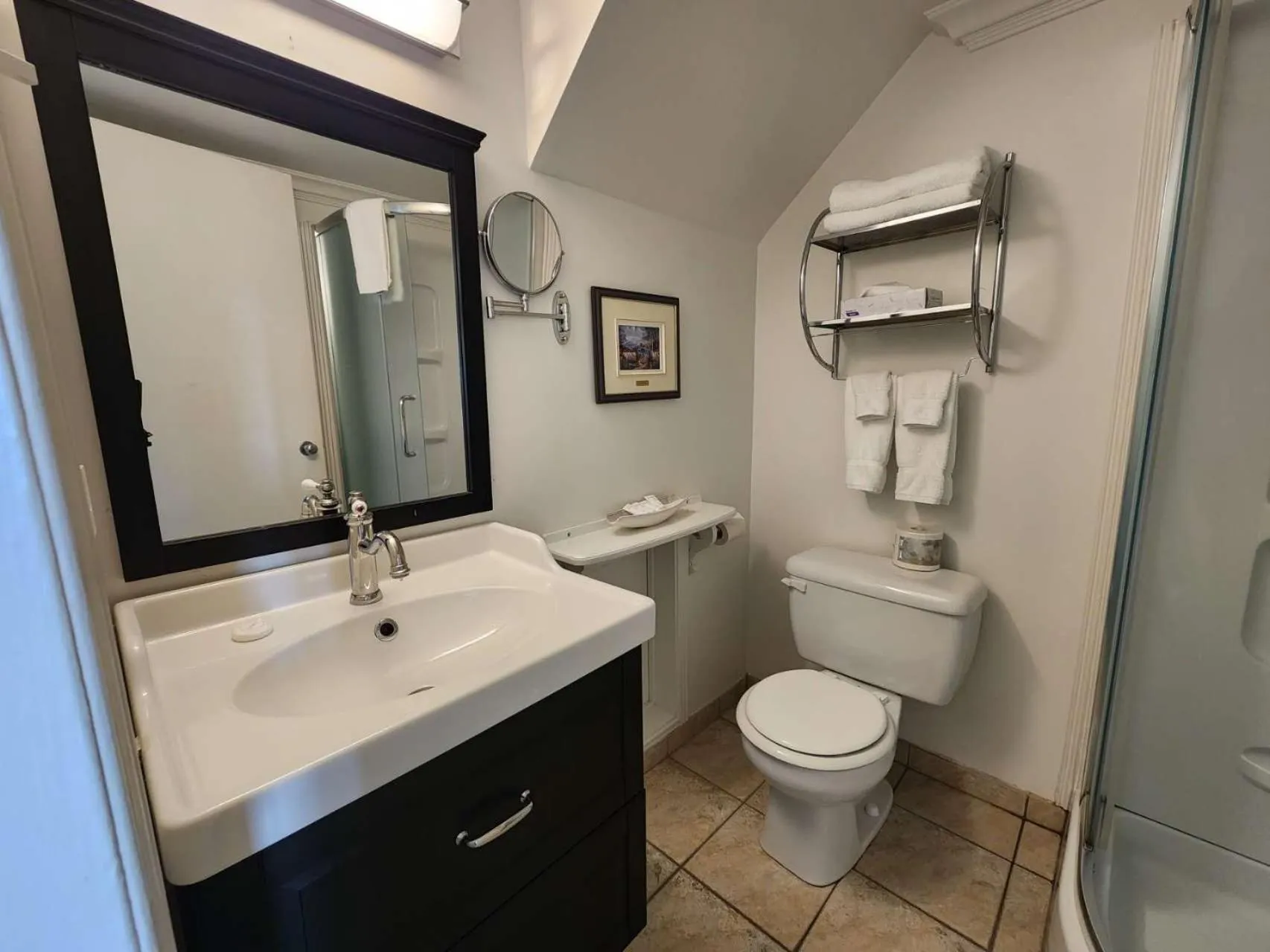 Bathroom in Auberge des Nuages