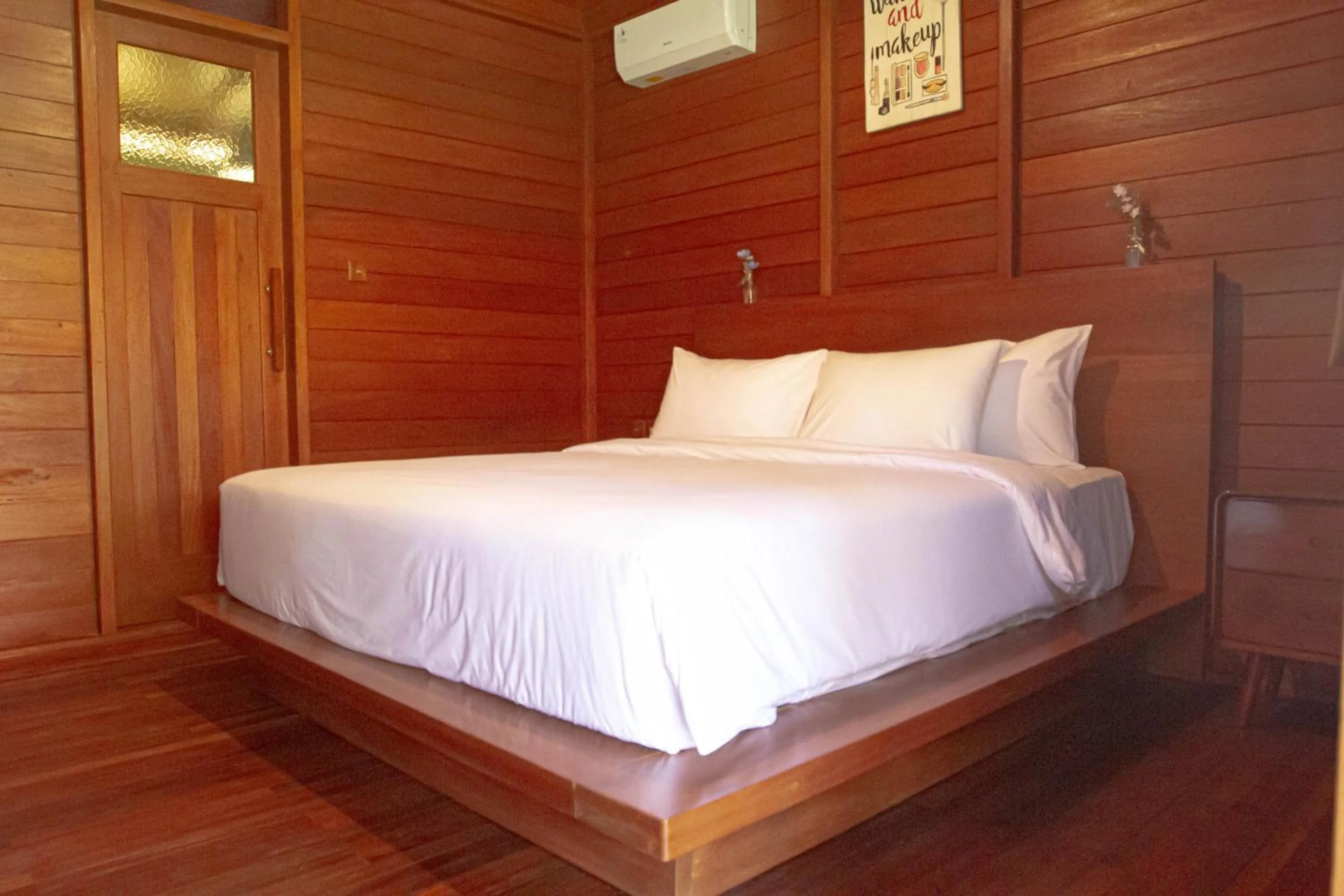 Bedroom, Bed in Point of View Hotel & Resort Majalengka
