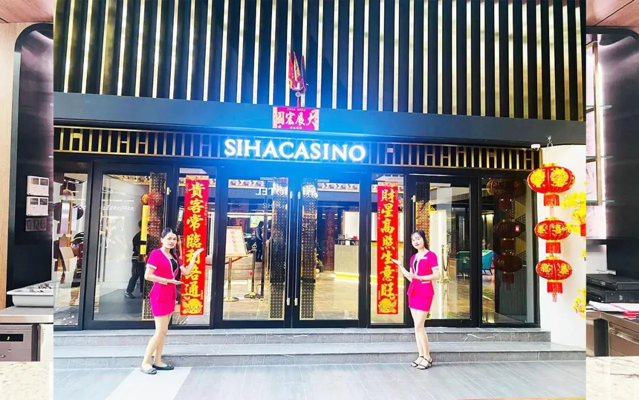 Facade/entrance in SIHA Hotel & Casino Facade/entrance in SIHA Hotel & Casino