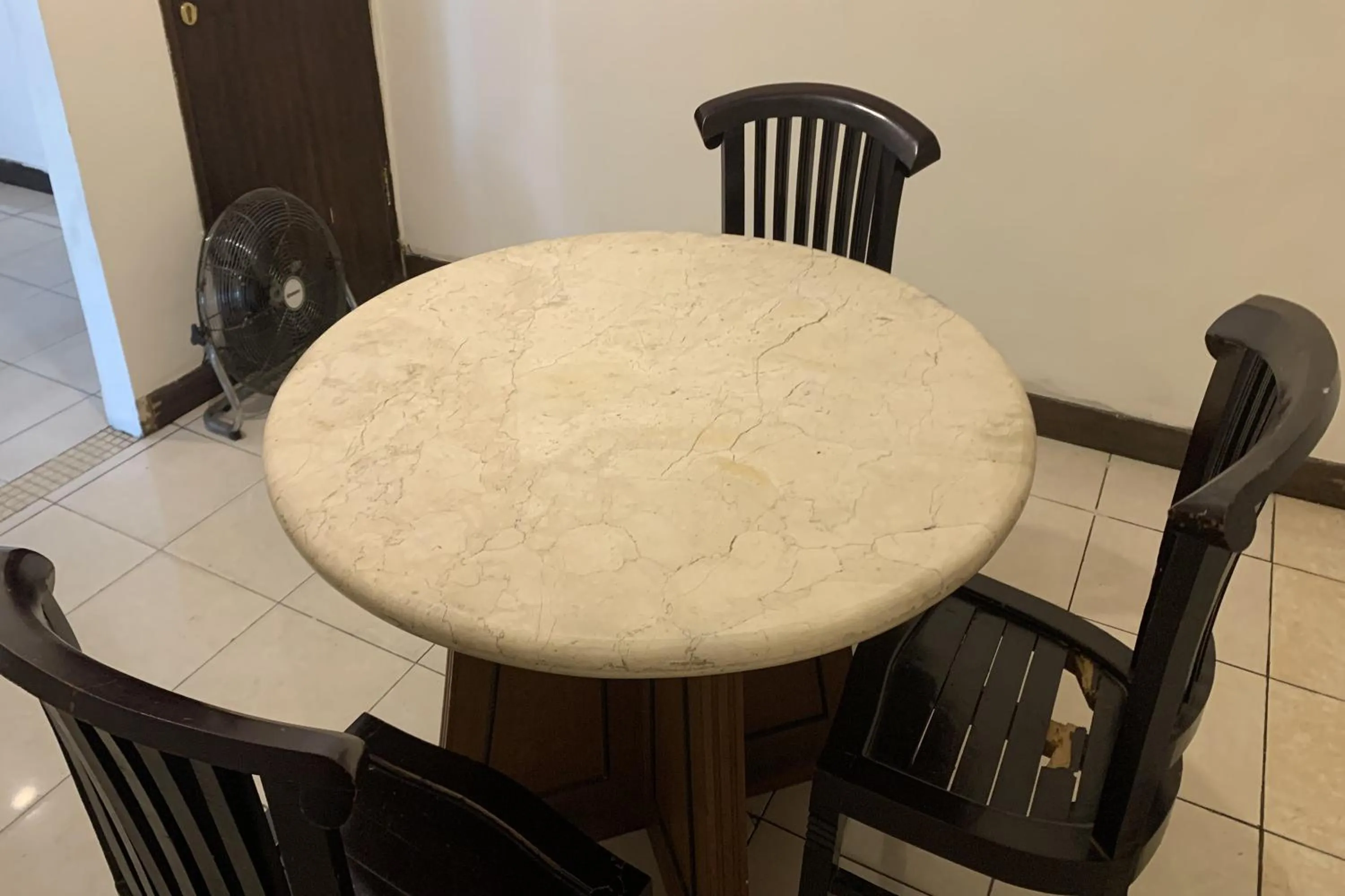 Seating area in Ketapang Residence Powered Nature