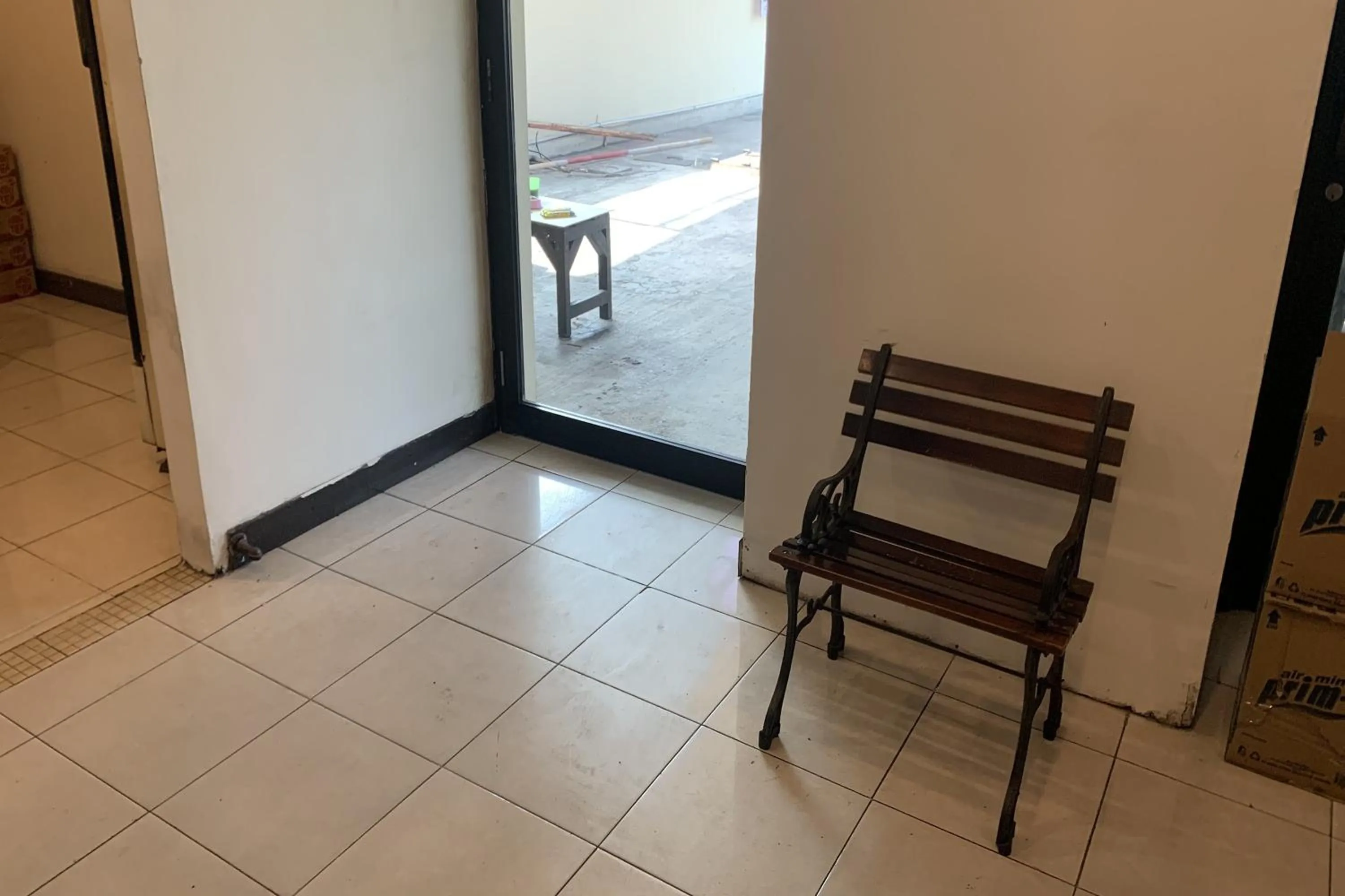 Seating area in Ketapang Residence Powered Nature