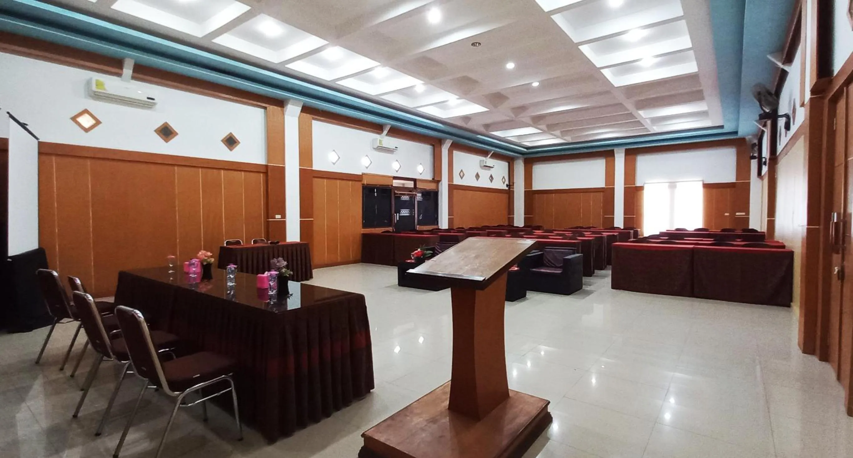 Meeting/conference room in Hotel Syariah GS HERITAGE, Kota Metro