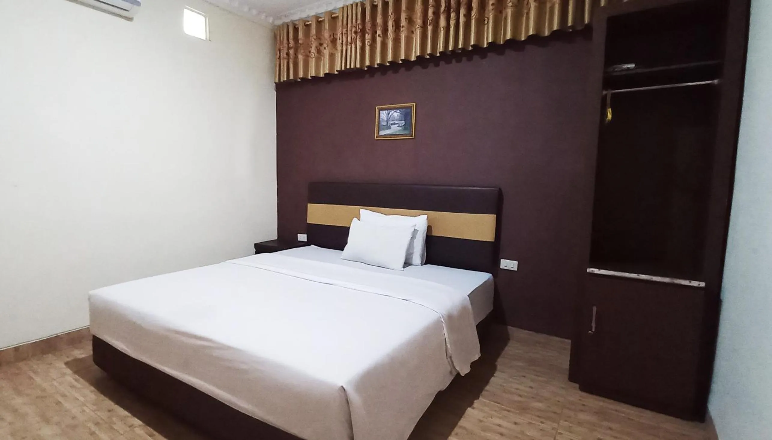 Bedroom, Bed in Hotel Syariah GS HERITAGE, Kota Metro