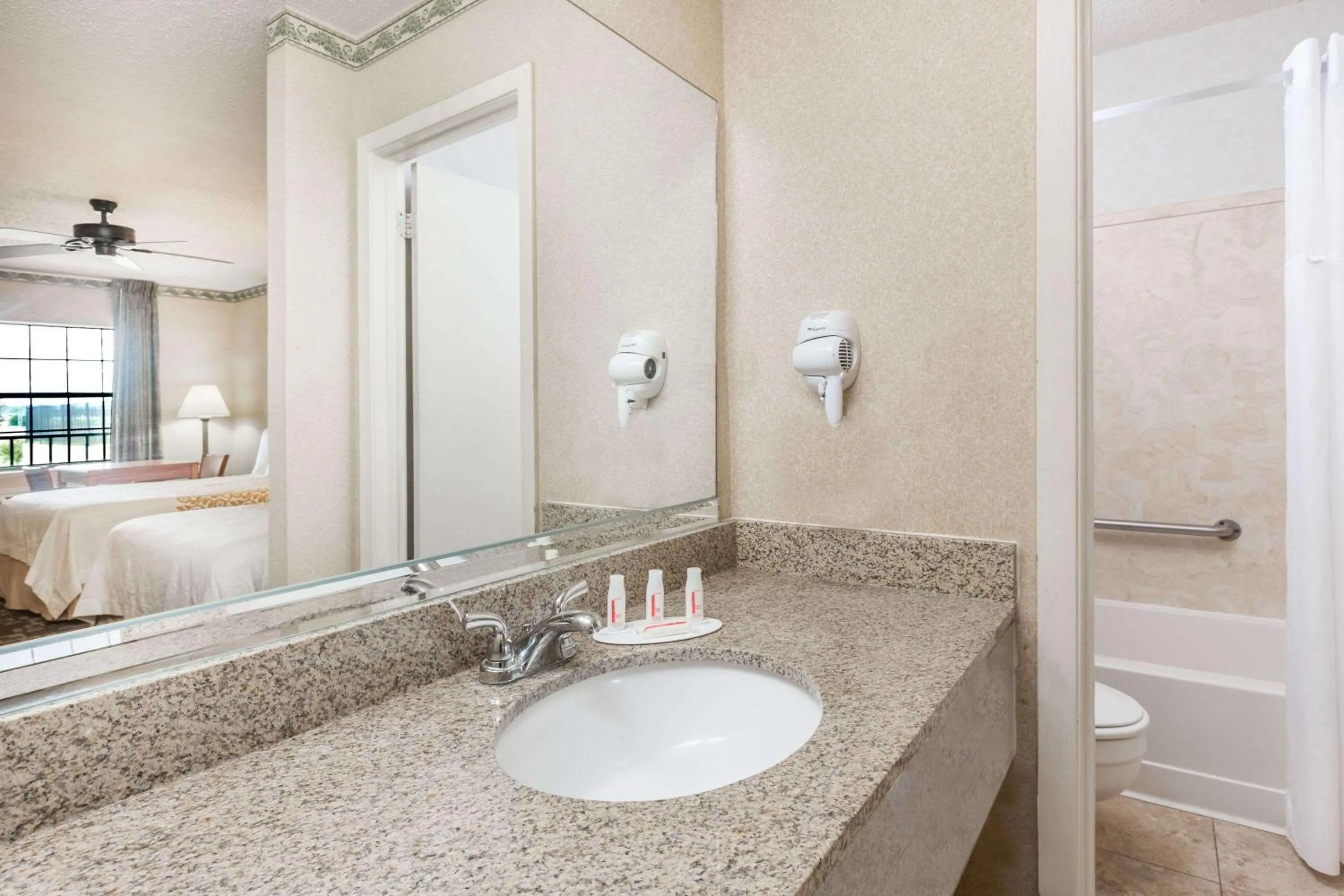 Bathroom in Days Inn by Wyndham Batesville