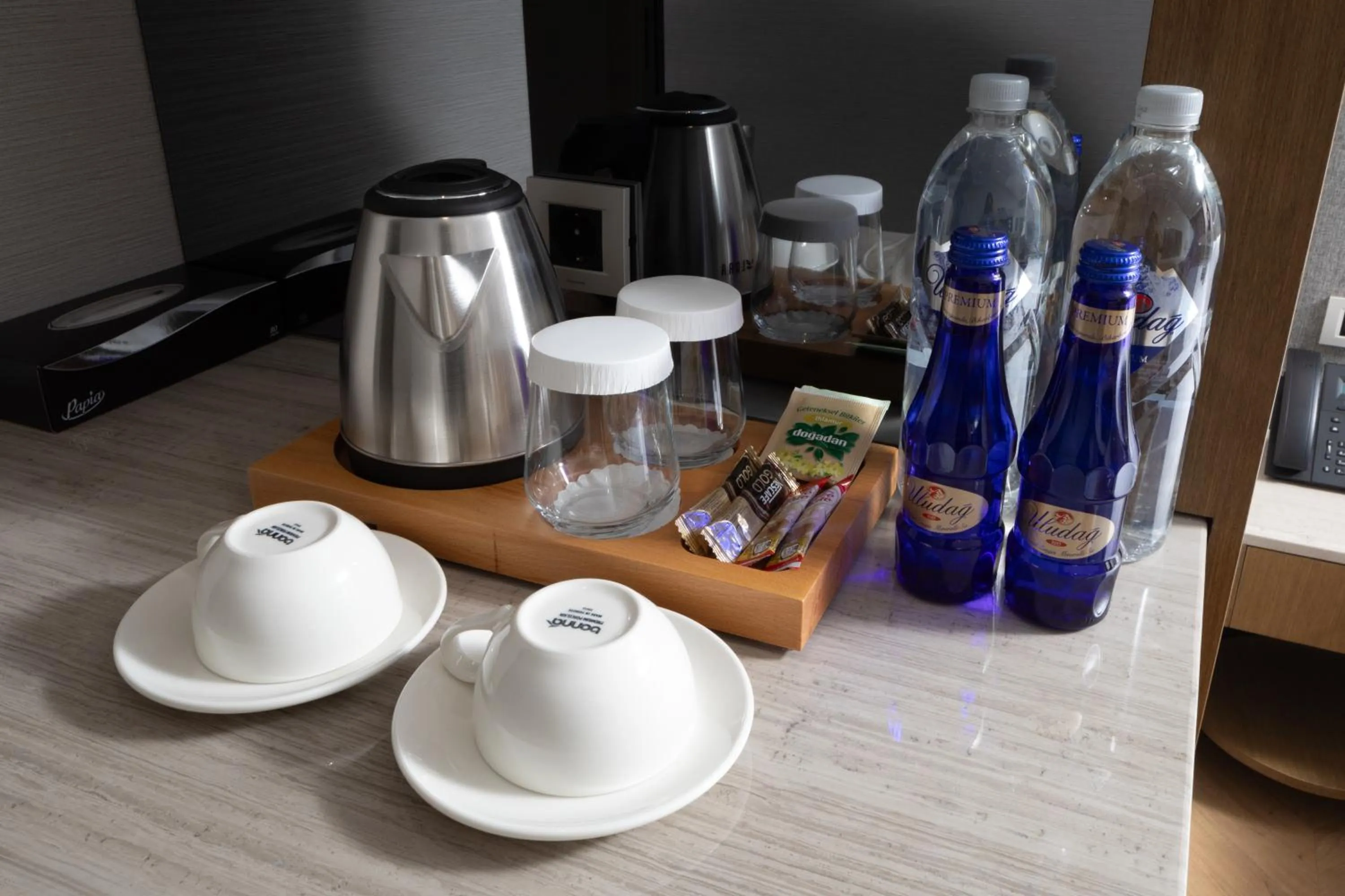 Coffee/tea facilities in Bentley Hotel Old City-Special Class