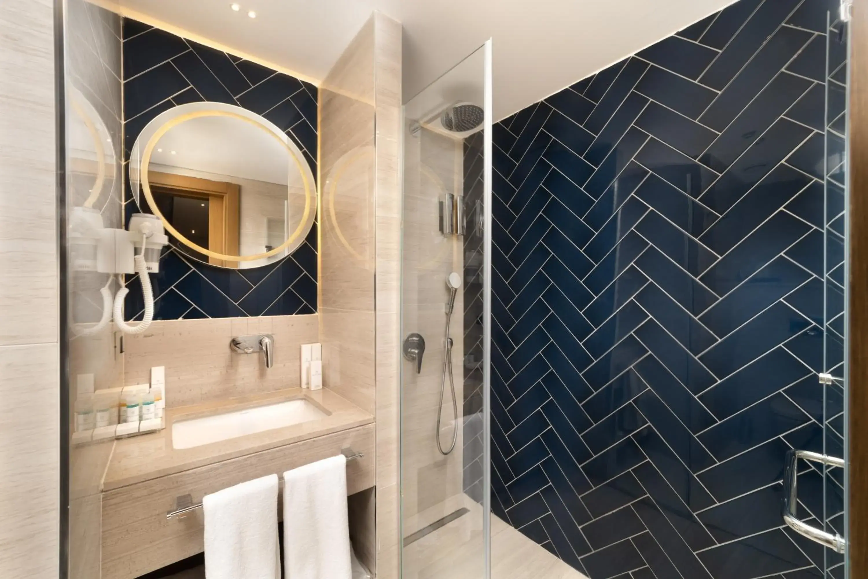 Deluxe Double Room in Bentley Hotel Old City-Special Class Deluxe Double Room in Bentley Hotel Old City-Special Class