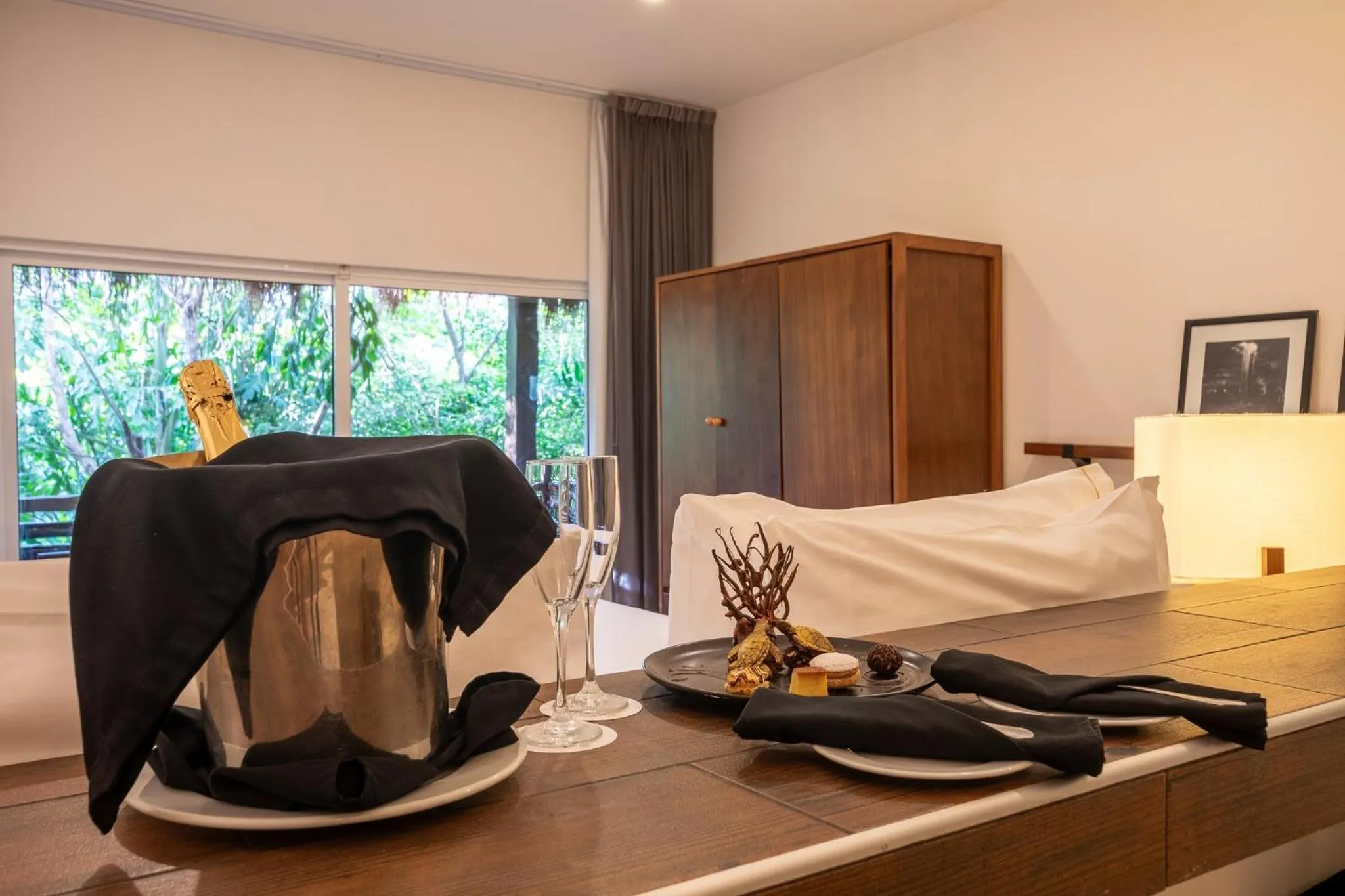 Photo of the whole room, Bed in The Explorean Cozumel All Inclusive