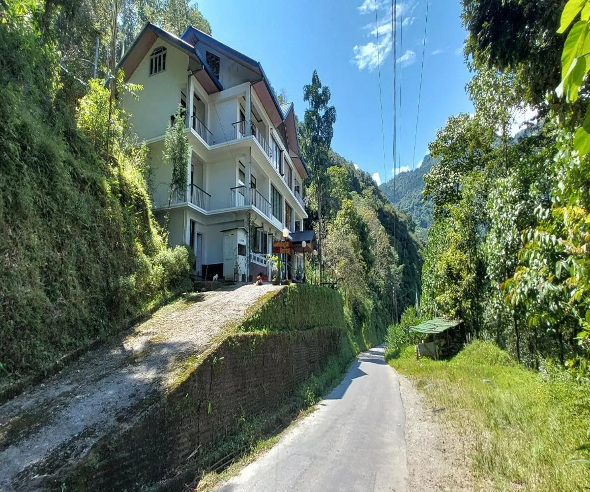 Property building in Norbulingka Retreat