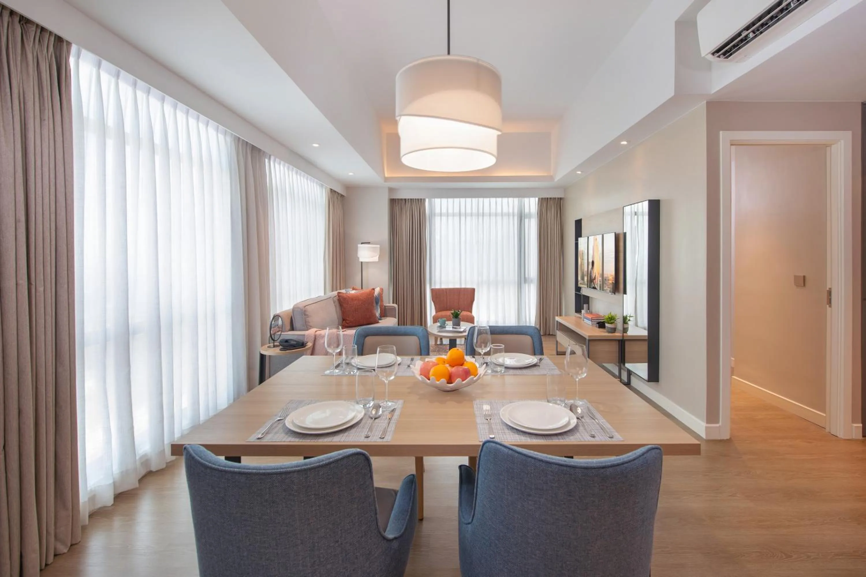 Dining area in Citadines Roces Quezon City