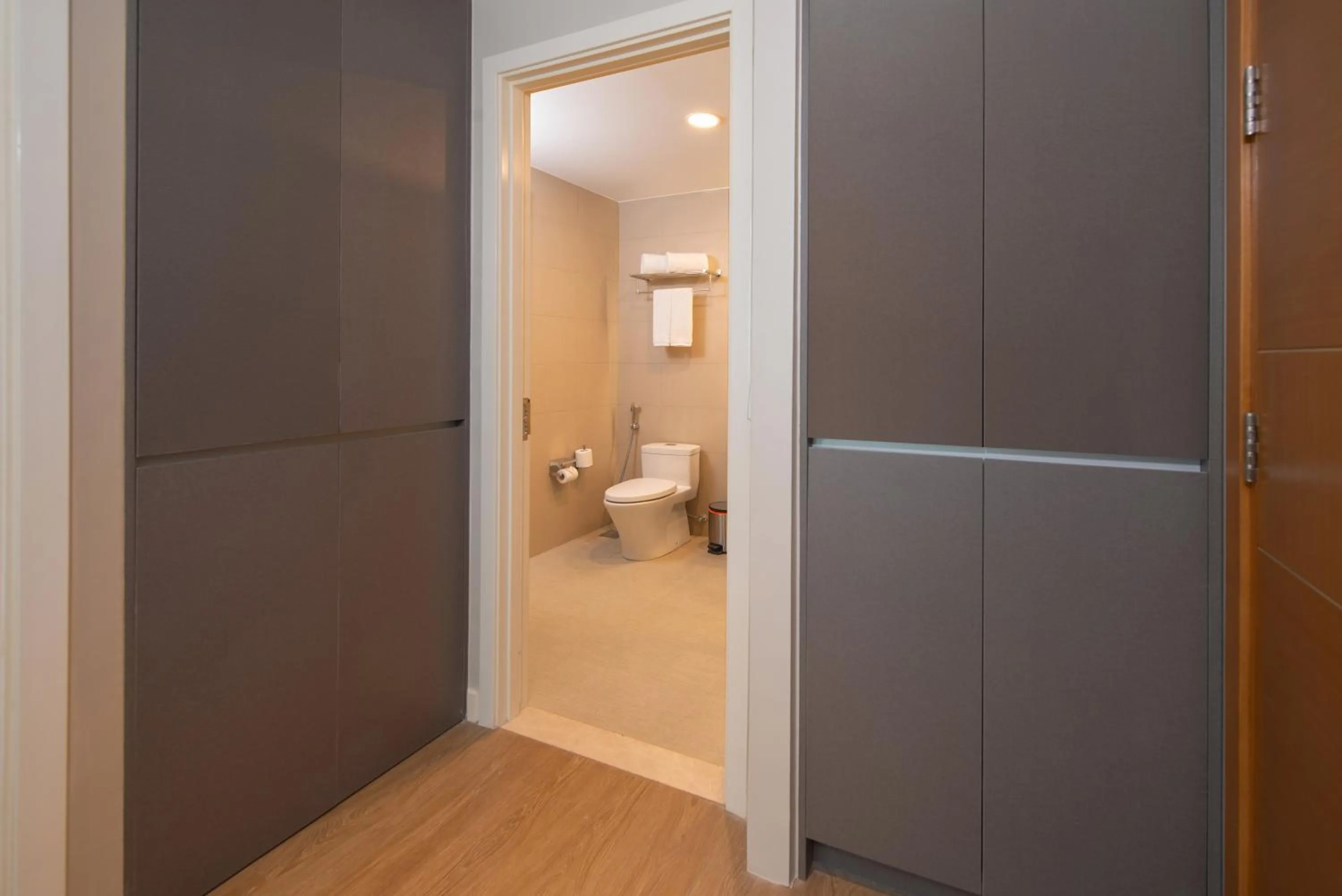 Toilet in Citadines Roces Quezon City