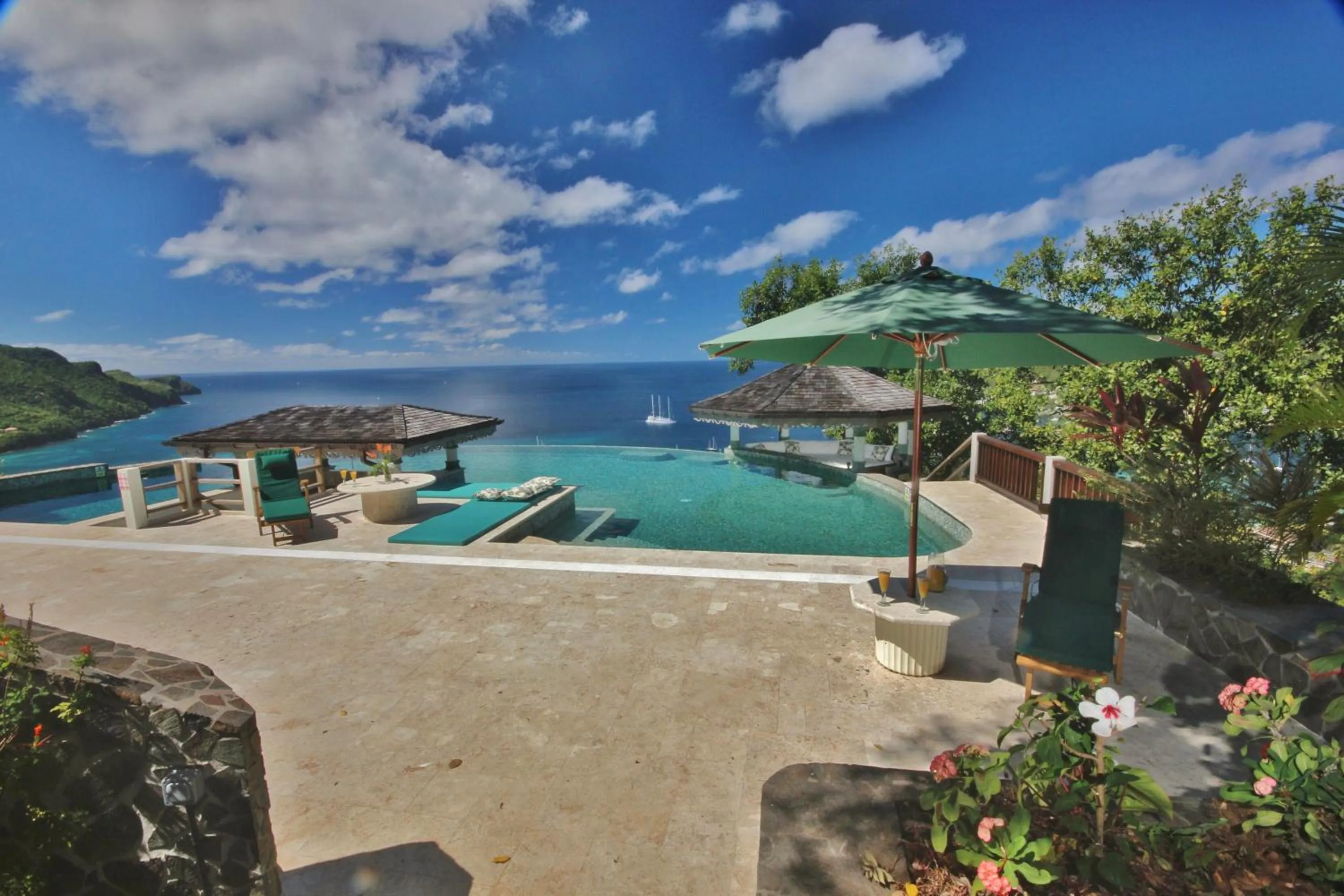 Pool view in Tropical Hideaway