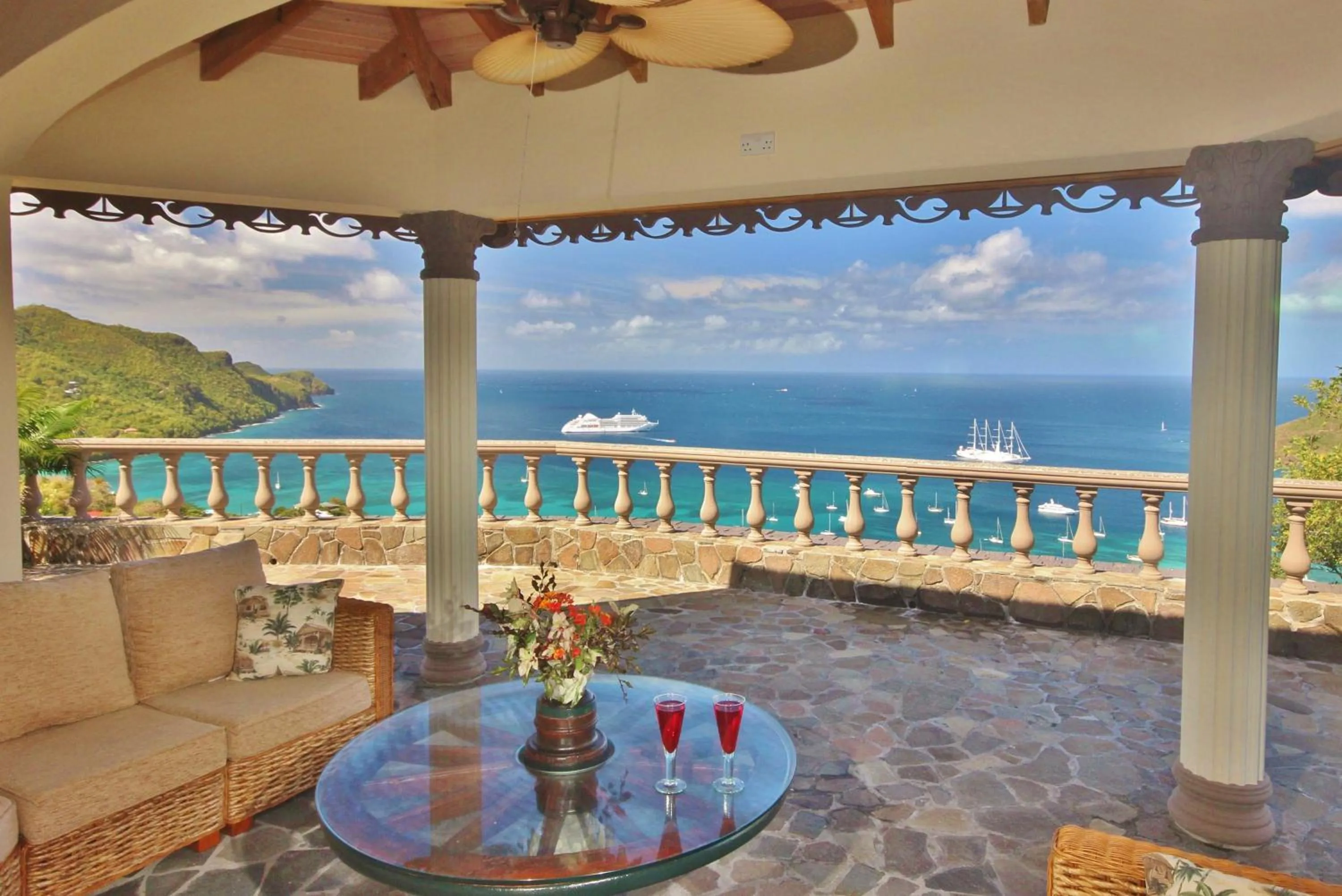 Seating area in Tropical Hideaway