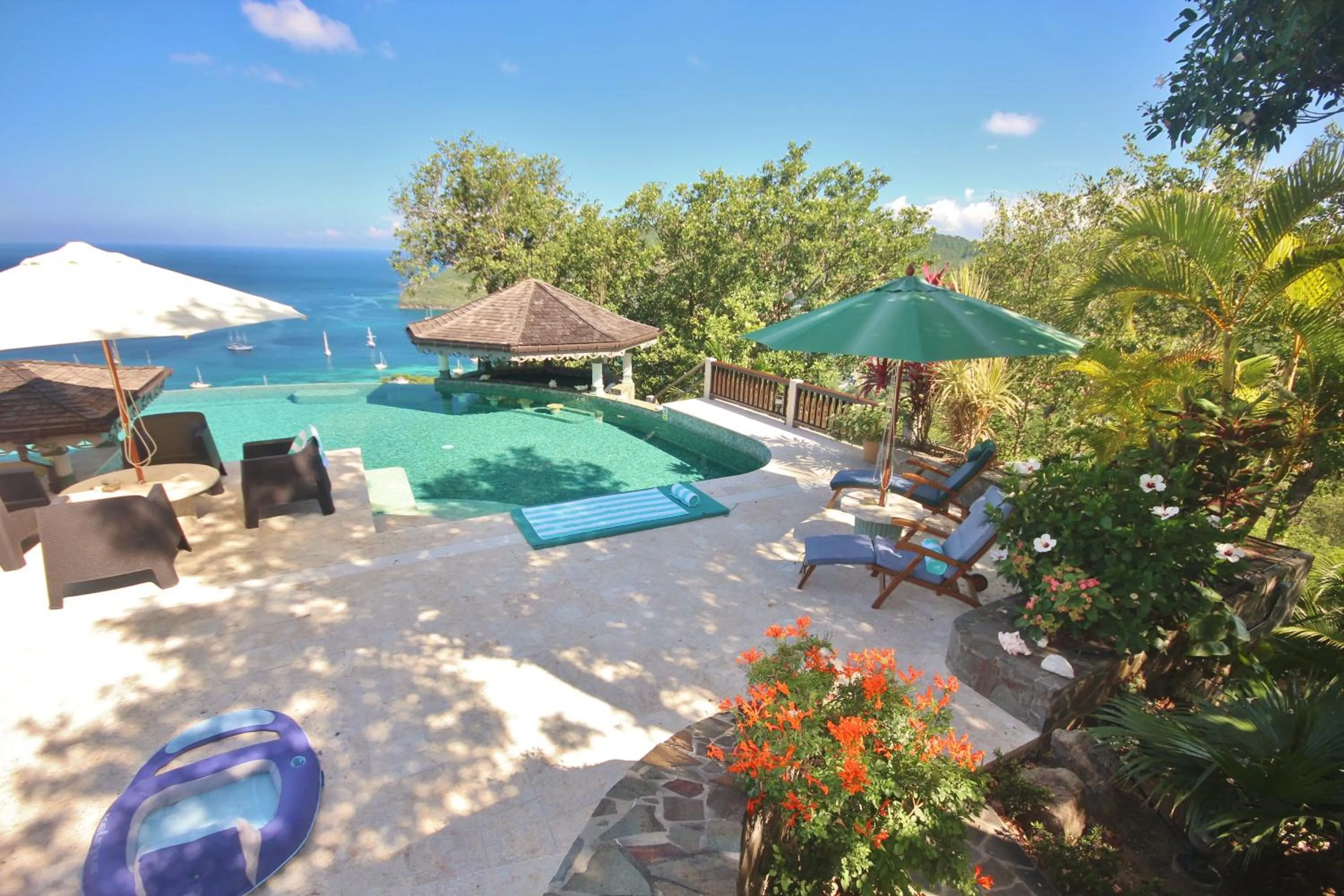 Patio in Tropical Hideaway