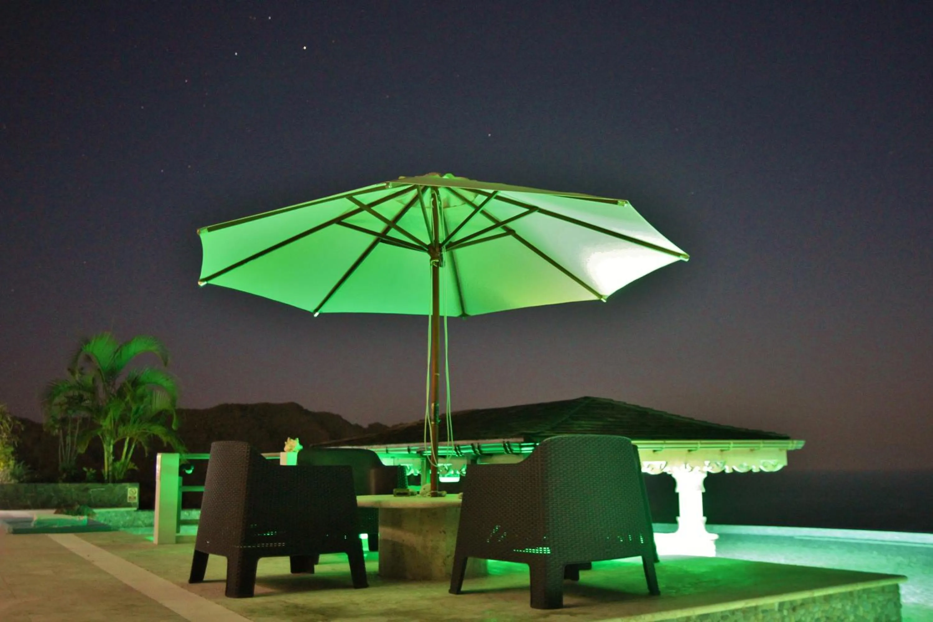 Patio in Tropical Hideaway