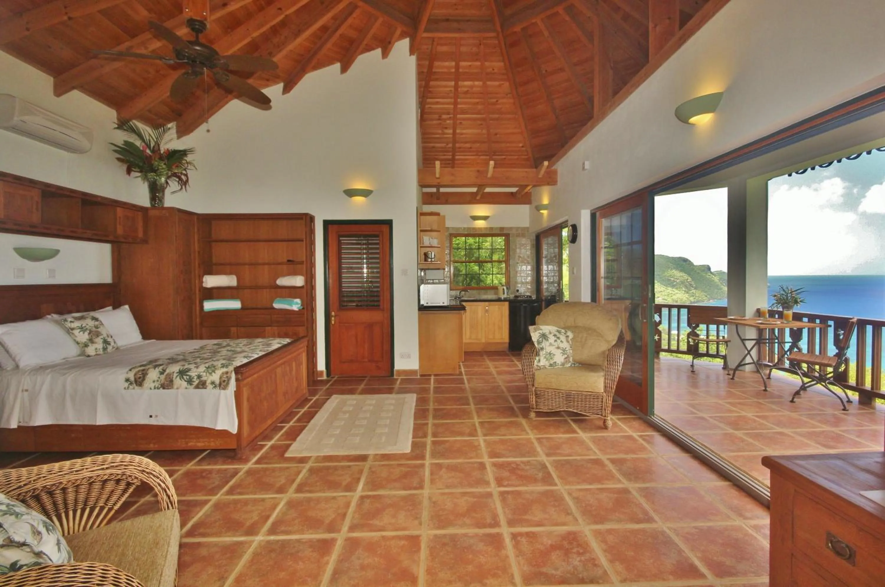 Coffee/tea facilities, Bed in Tropical Hideaway