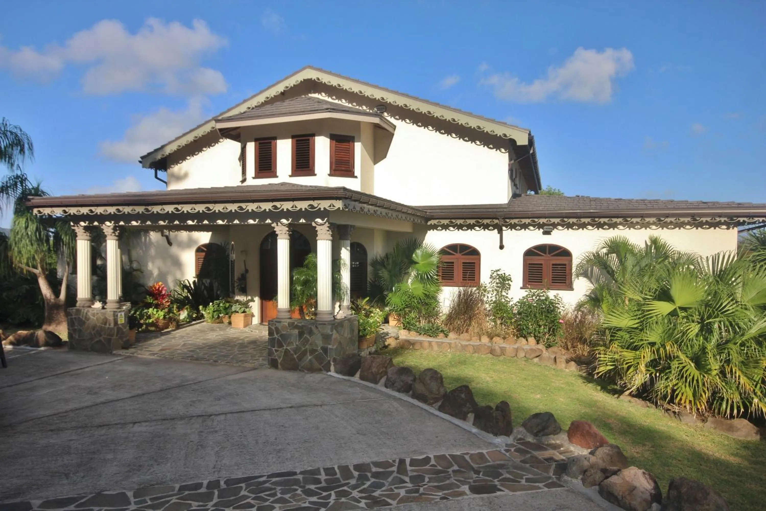Property building in Tropical Hideaway