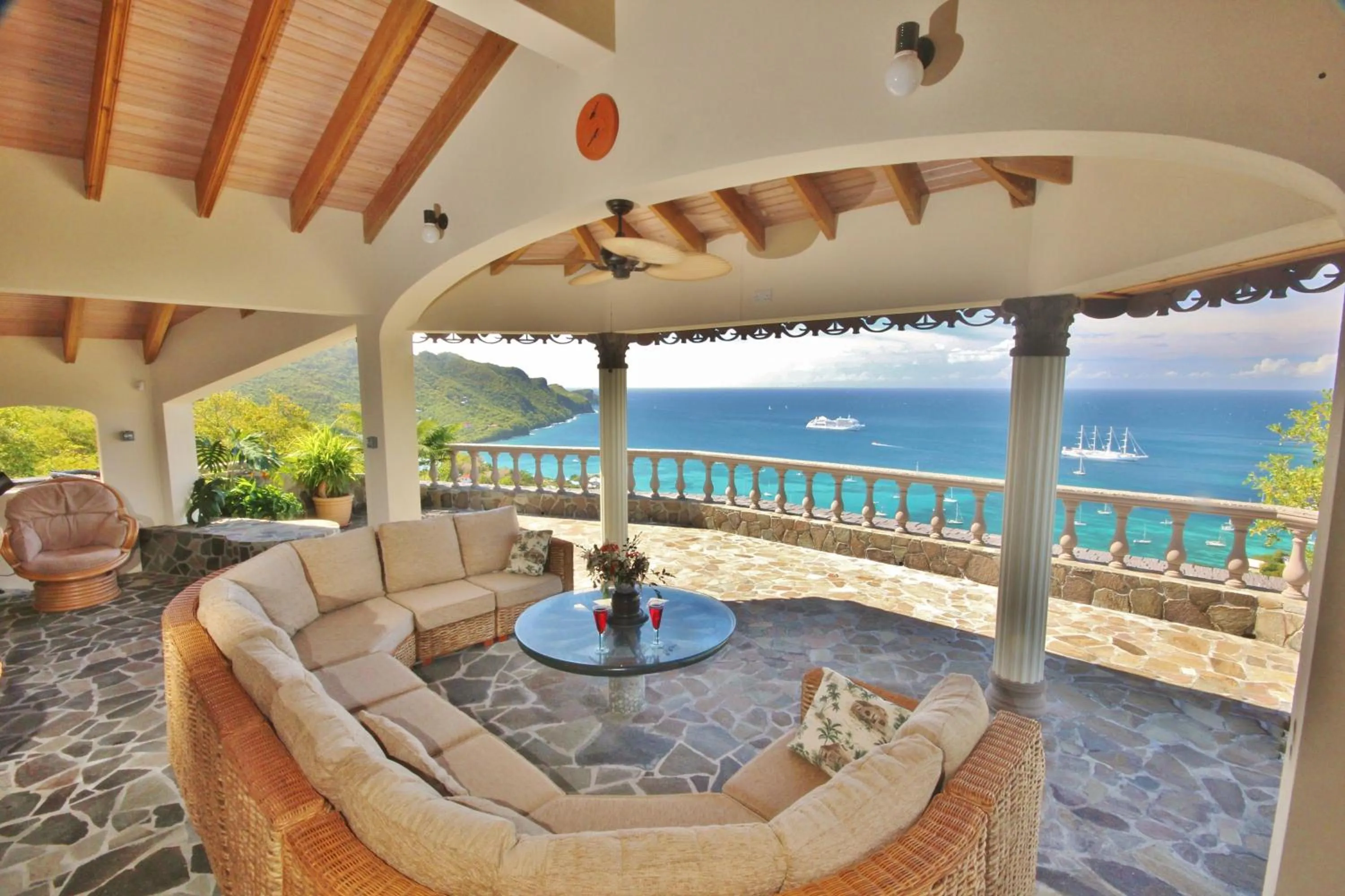 Patio in Tropical Hideaway