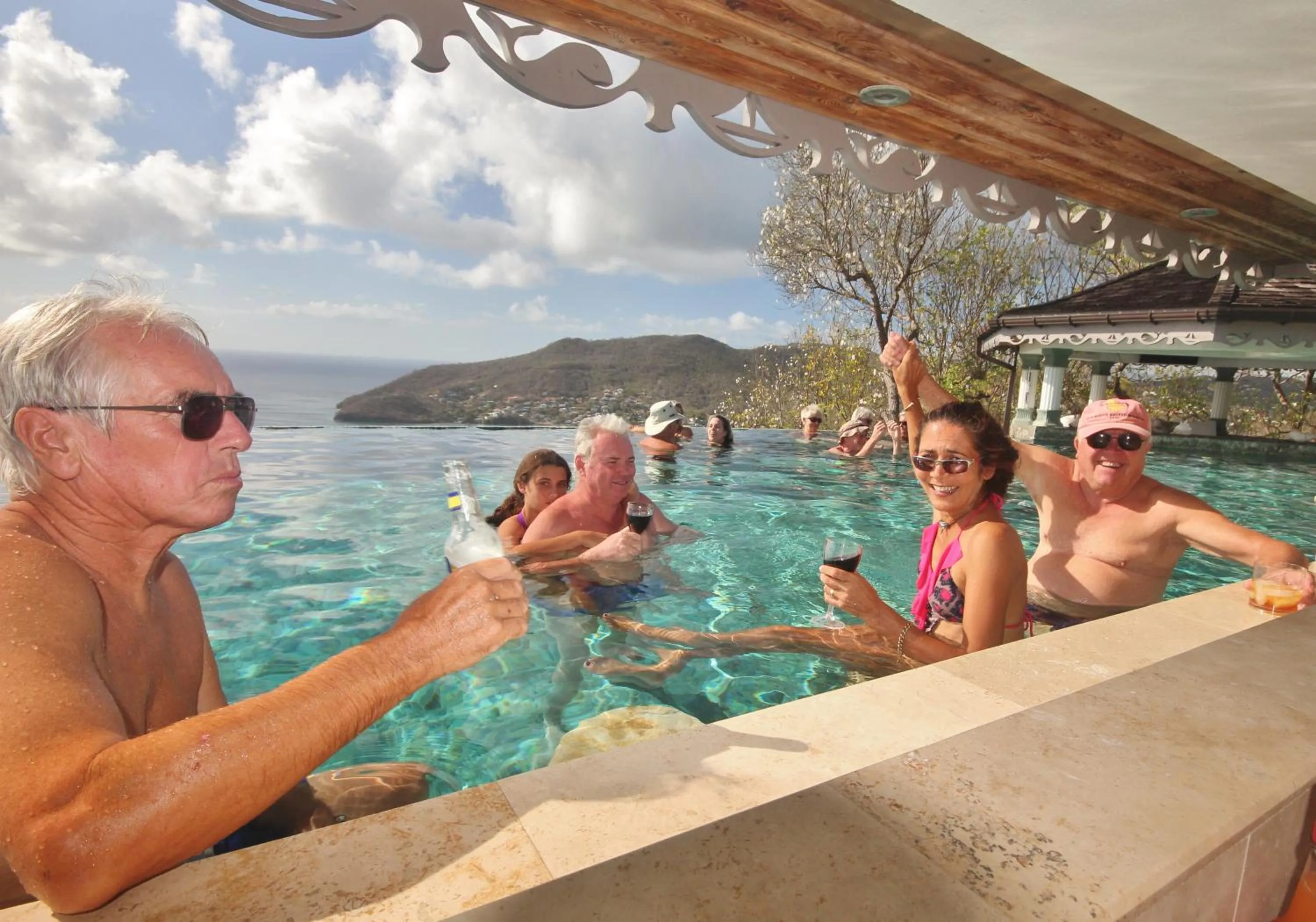 Lounge or bar in Tropical Hideaway