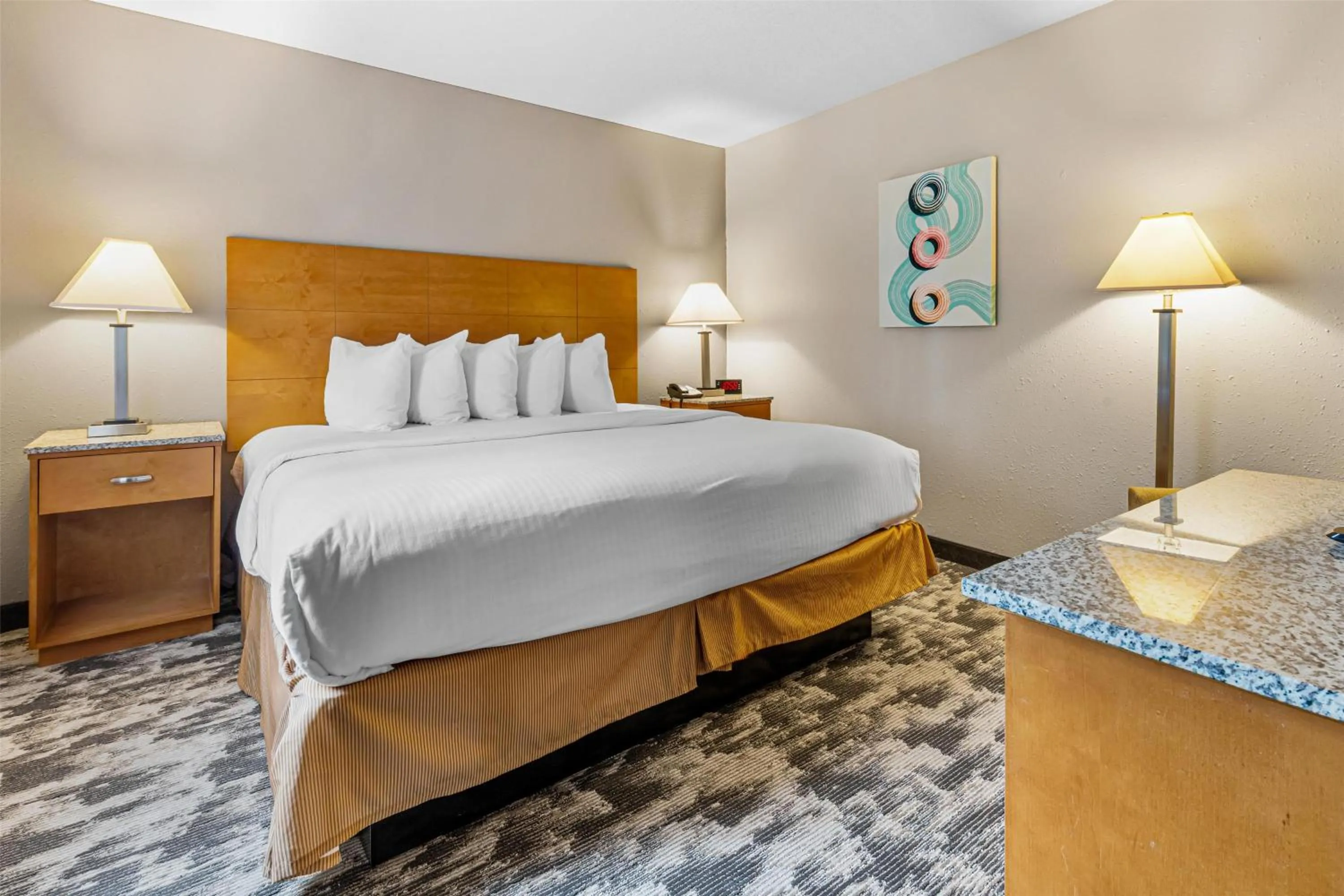 Bedroom, Bed in Best Western Ambassador Inn & Suites