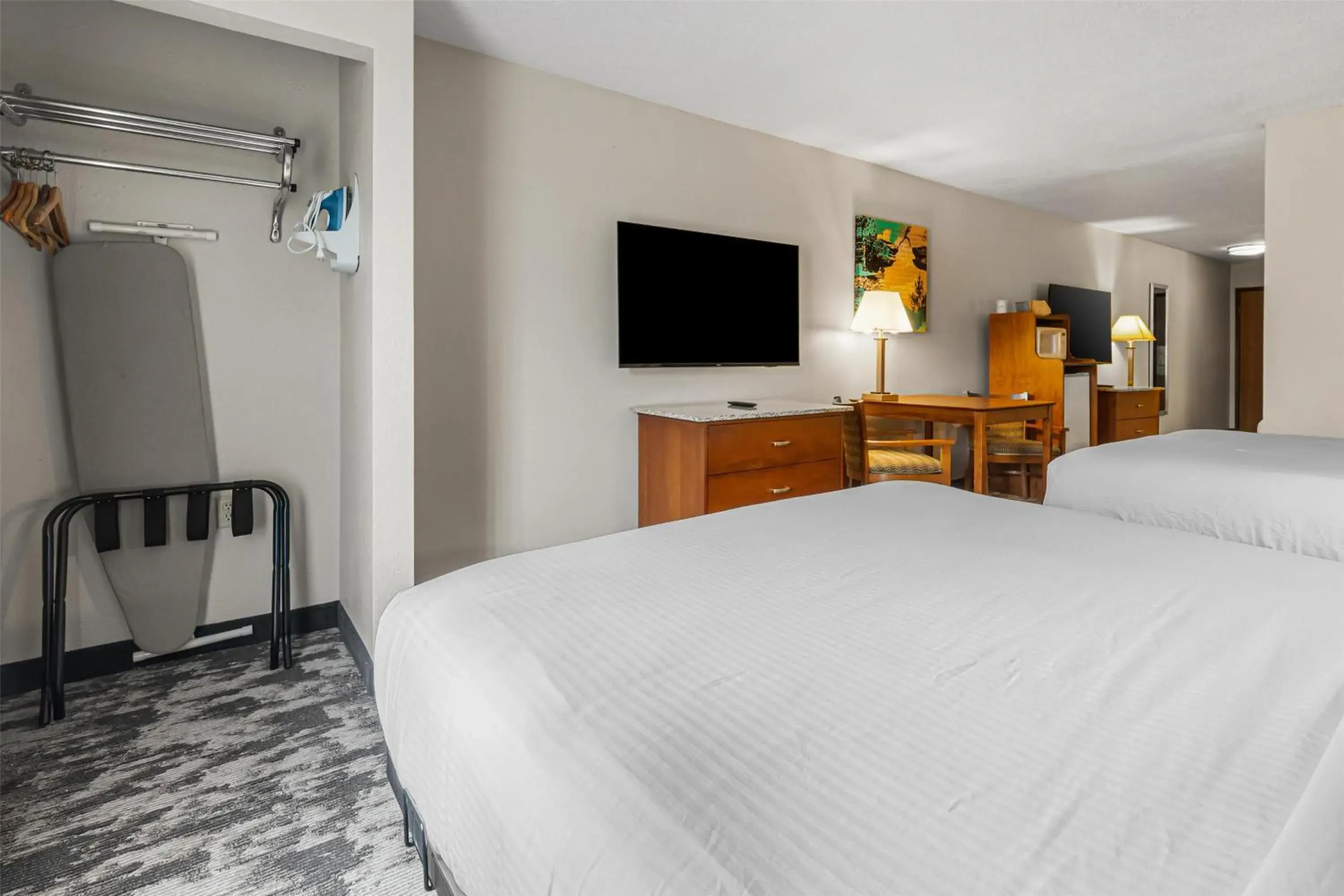 Bedroom, Bed in Best Western Ambassador Inn & Suites Bedroom, Bed in Best Western Ambassador Inn & Suites