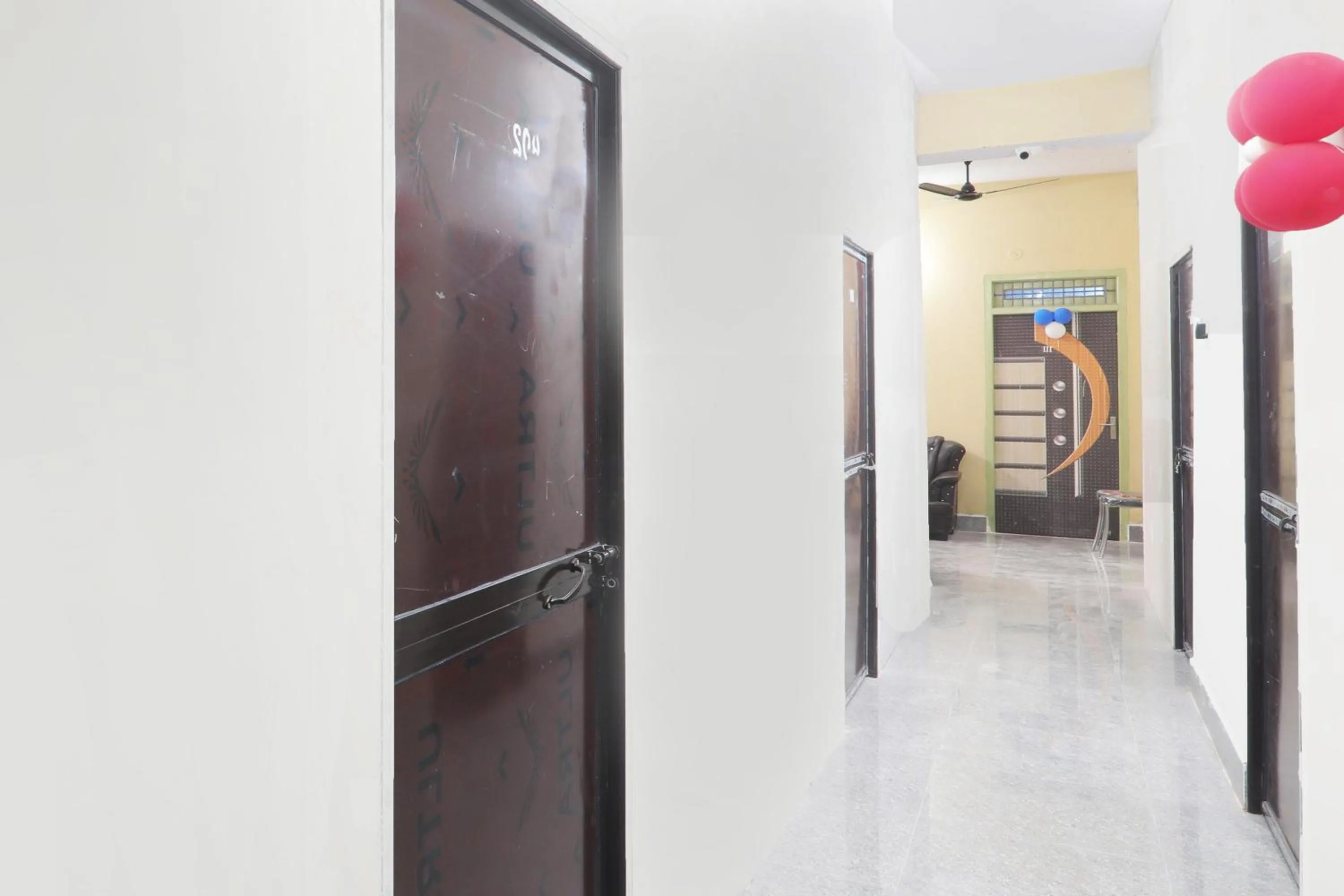 Lobby or reception in Hotel O OM Guest House