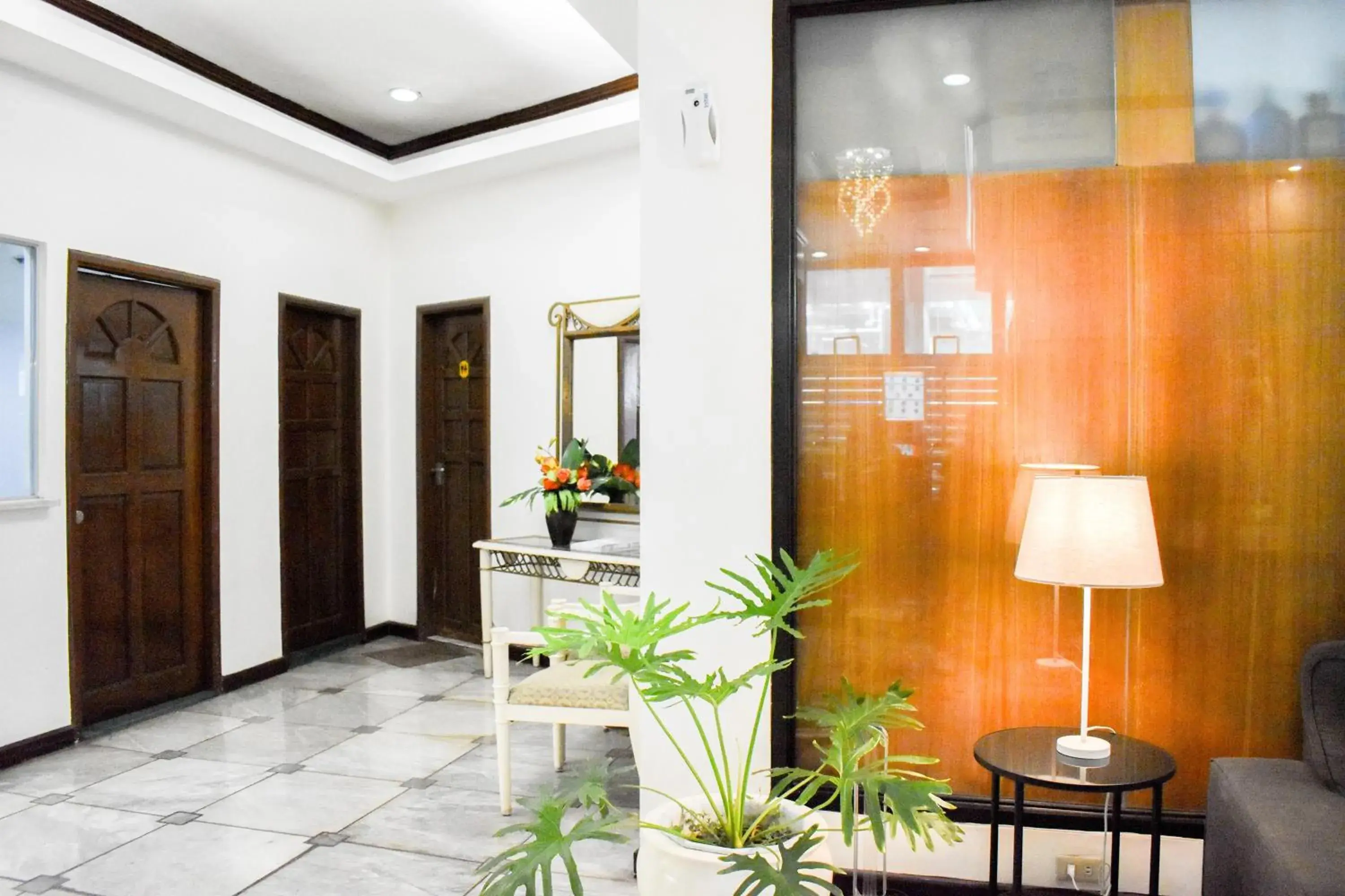 Lobby or reception in Sunette Tower Suites Makati Lobby or reception in Sunette Tower Suites Makati