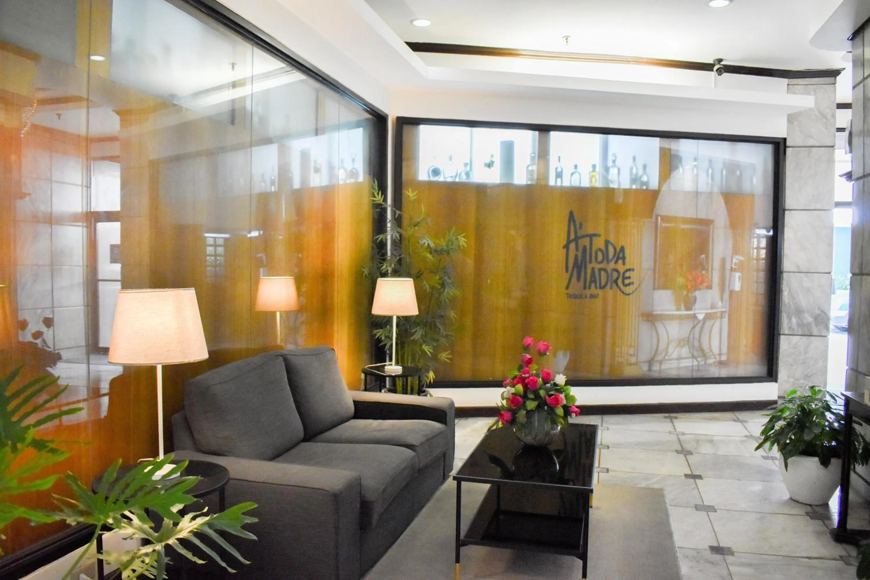 Lobby or reception in Sunette Tower Suites Makati City Center