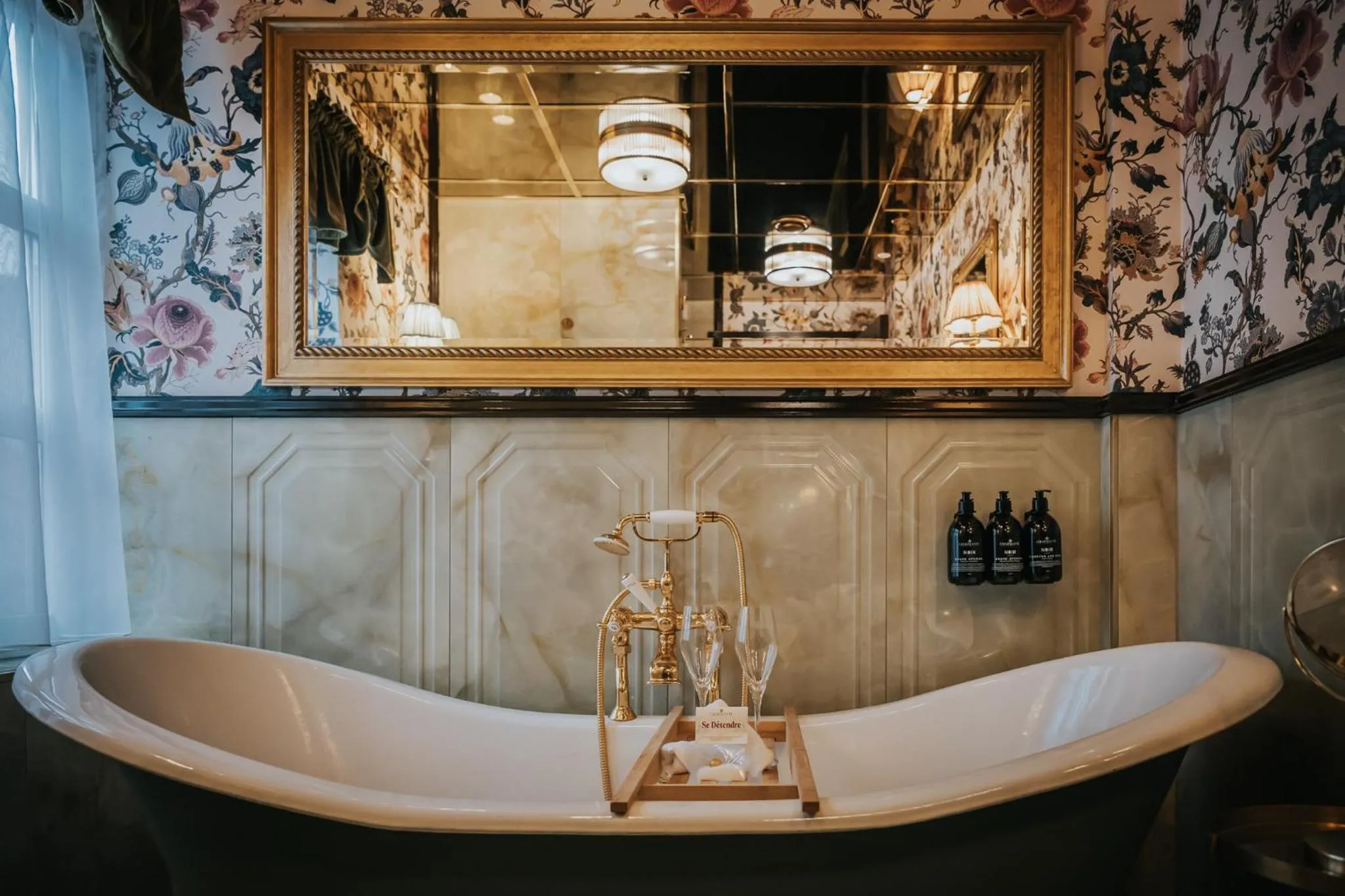 Charmante Skostredet Hôtel