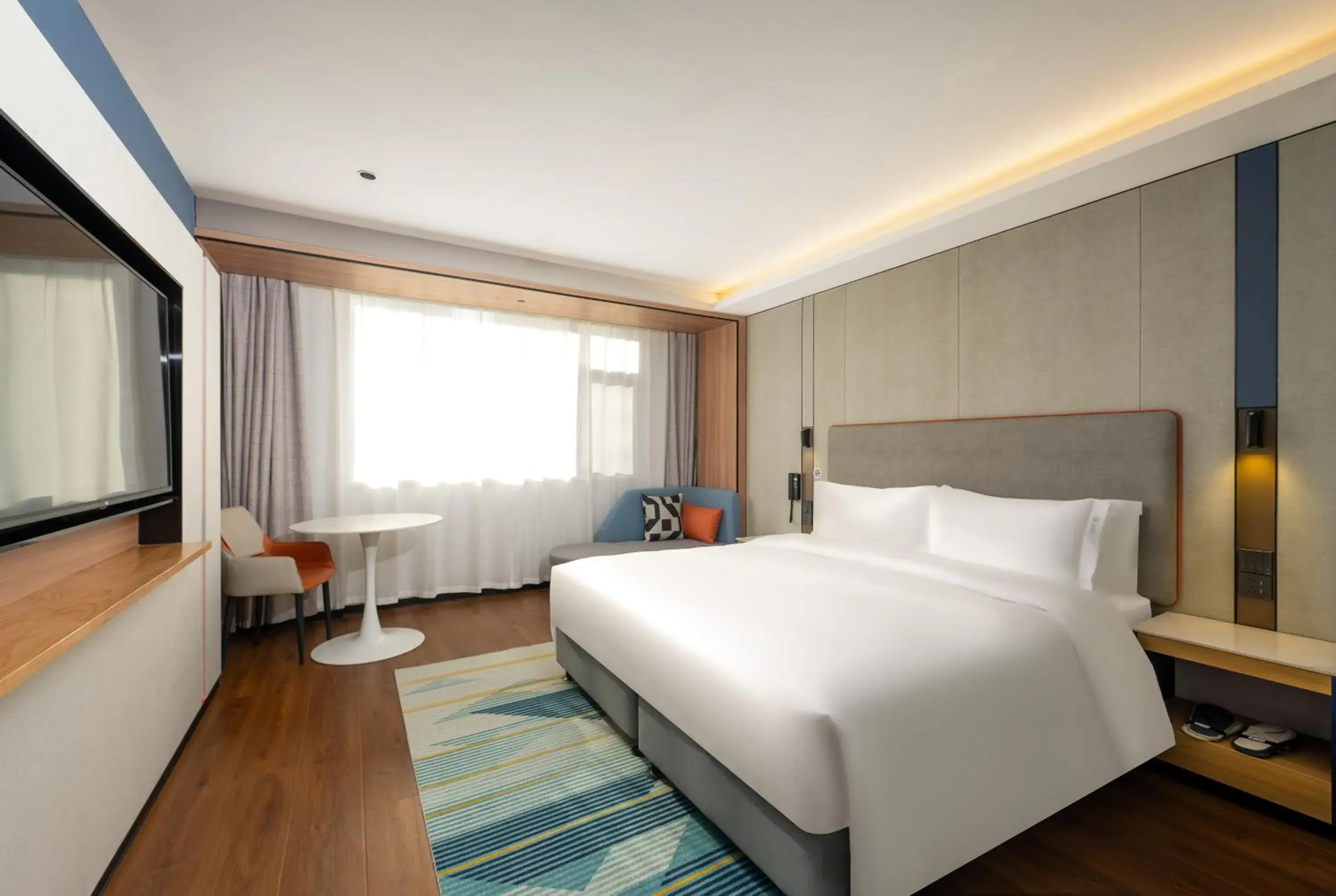 Photo of the whole room in Holiday Inn Express Lanzhou Zhengning Road by IHG Photo of the whole room in Holiday Inn Express Lanzhou Zhengning Road by IHG