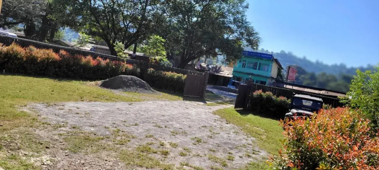 Garden in The Western Lodge Garden in The Western Lodge