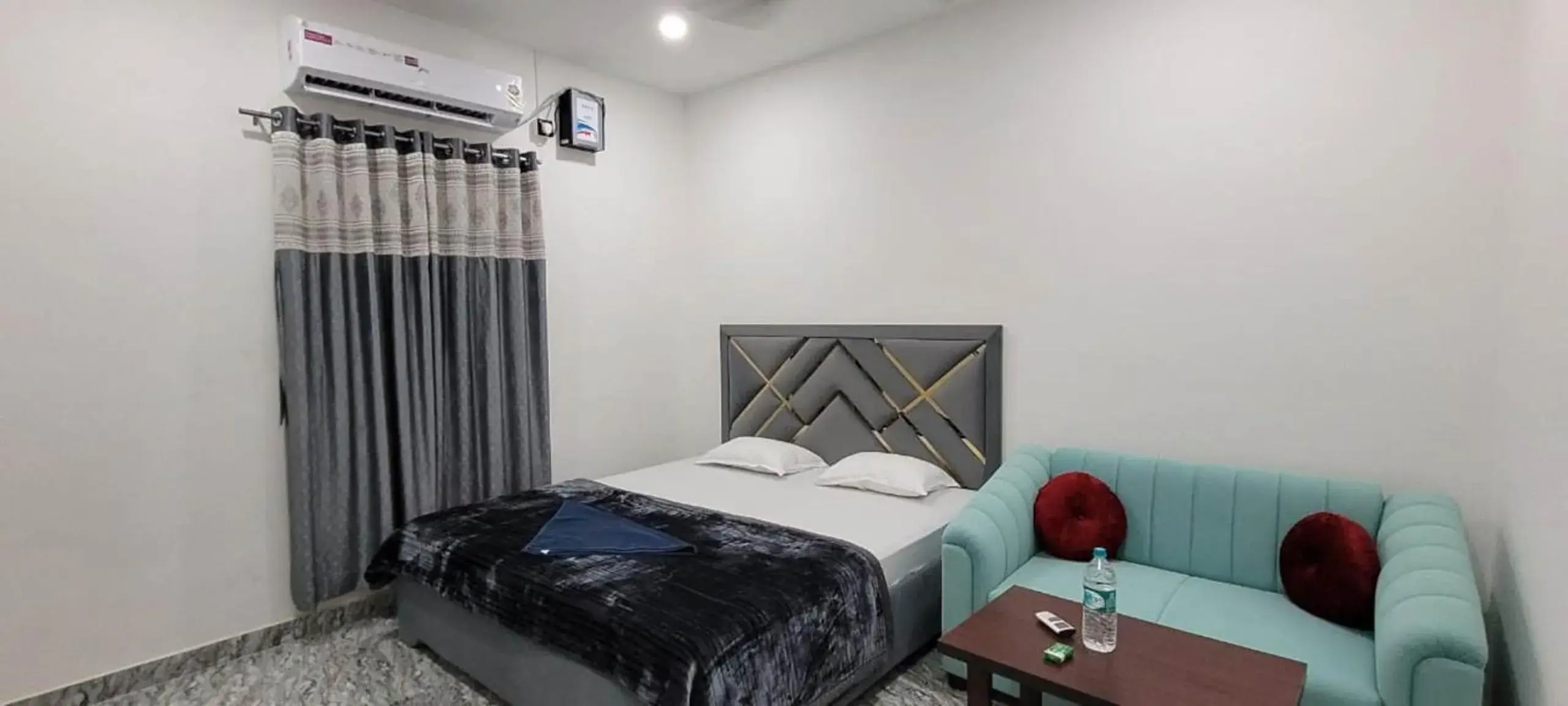 Bed in The Western Lodge Bed in The Western Lodge