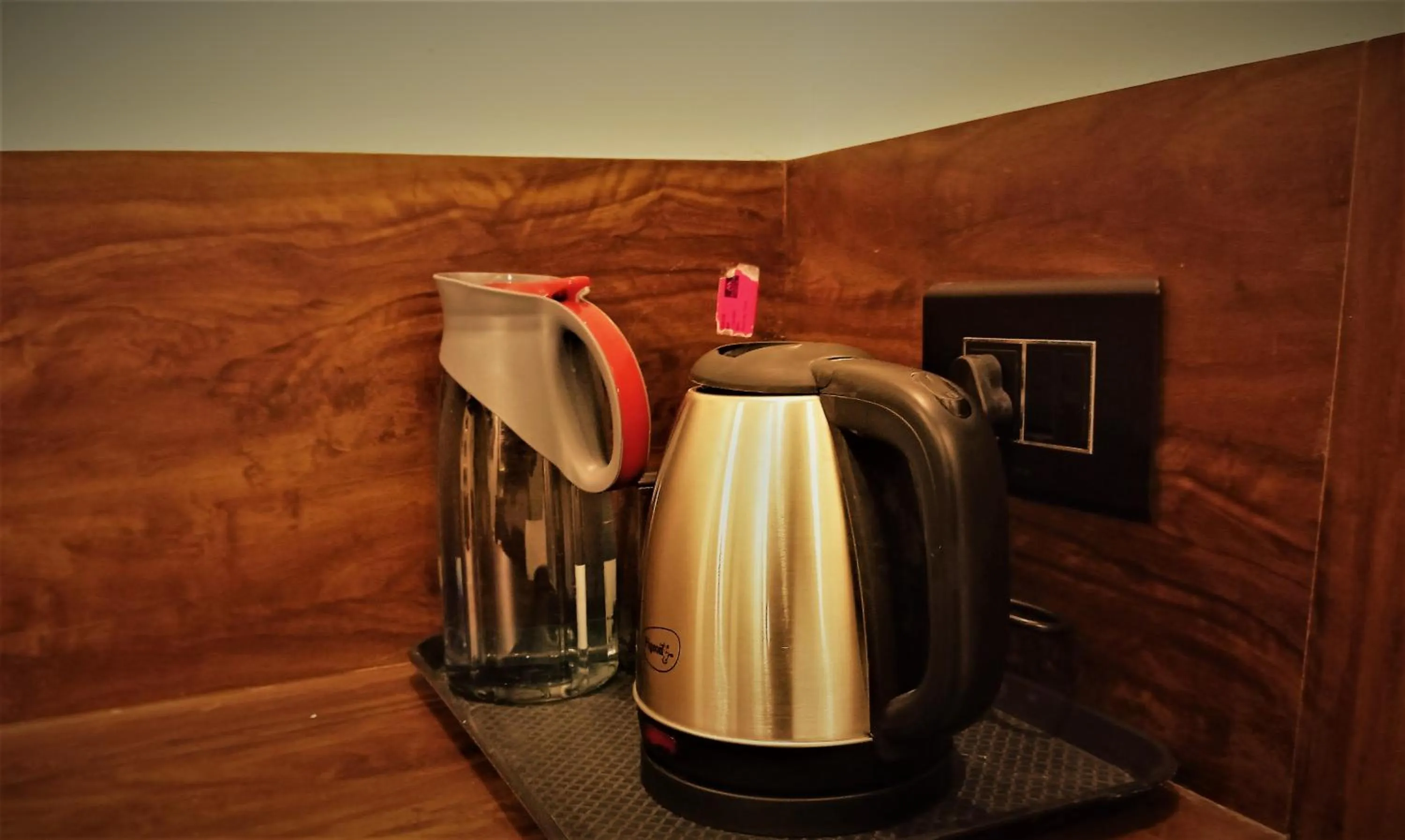 Coffee/tea facilities in HOTEL ELITE