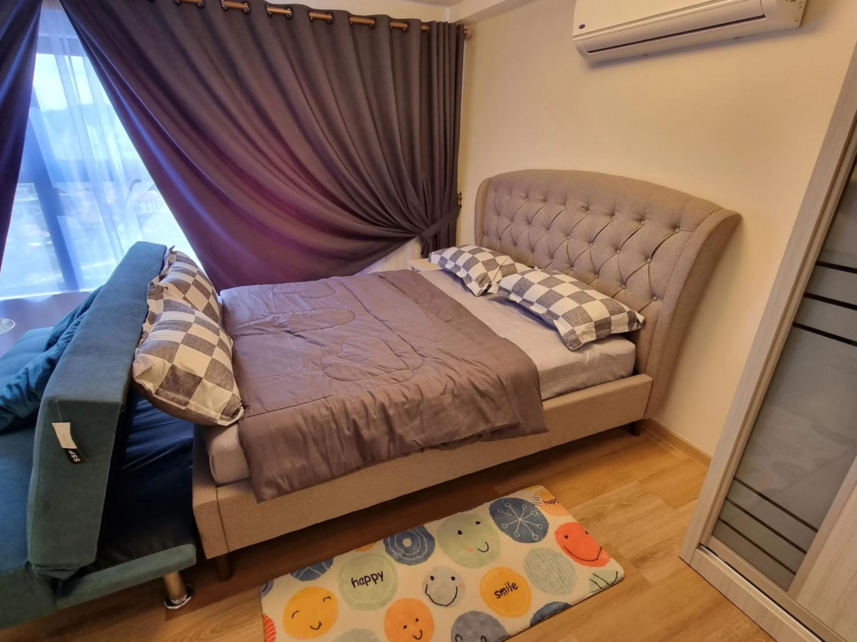 Bed in Arte Cheras by Minsu