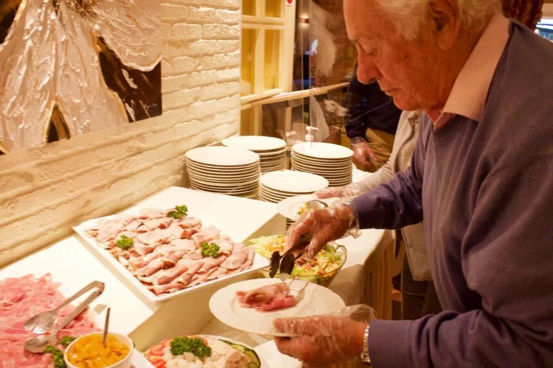 Breakfast in Hotel-Restaurant Ruyghe Venne