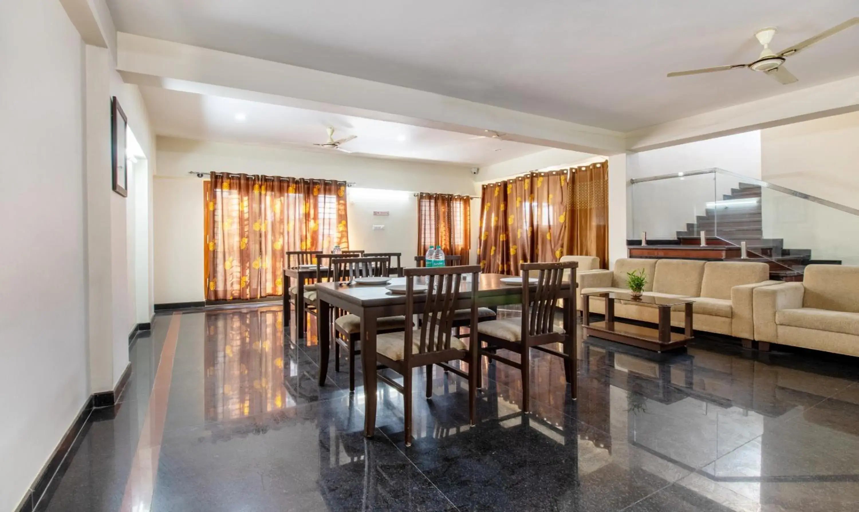 Restaurant/places to eat in Treebo RR Residency, Sanjay Nagar Restaurant/places to eat in Treebo RR Residency, Sanjay Nagar