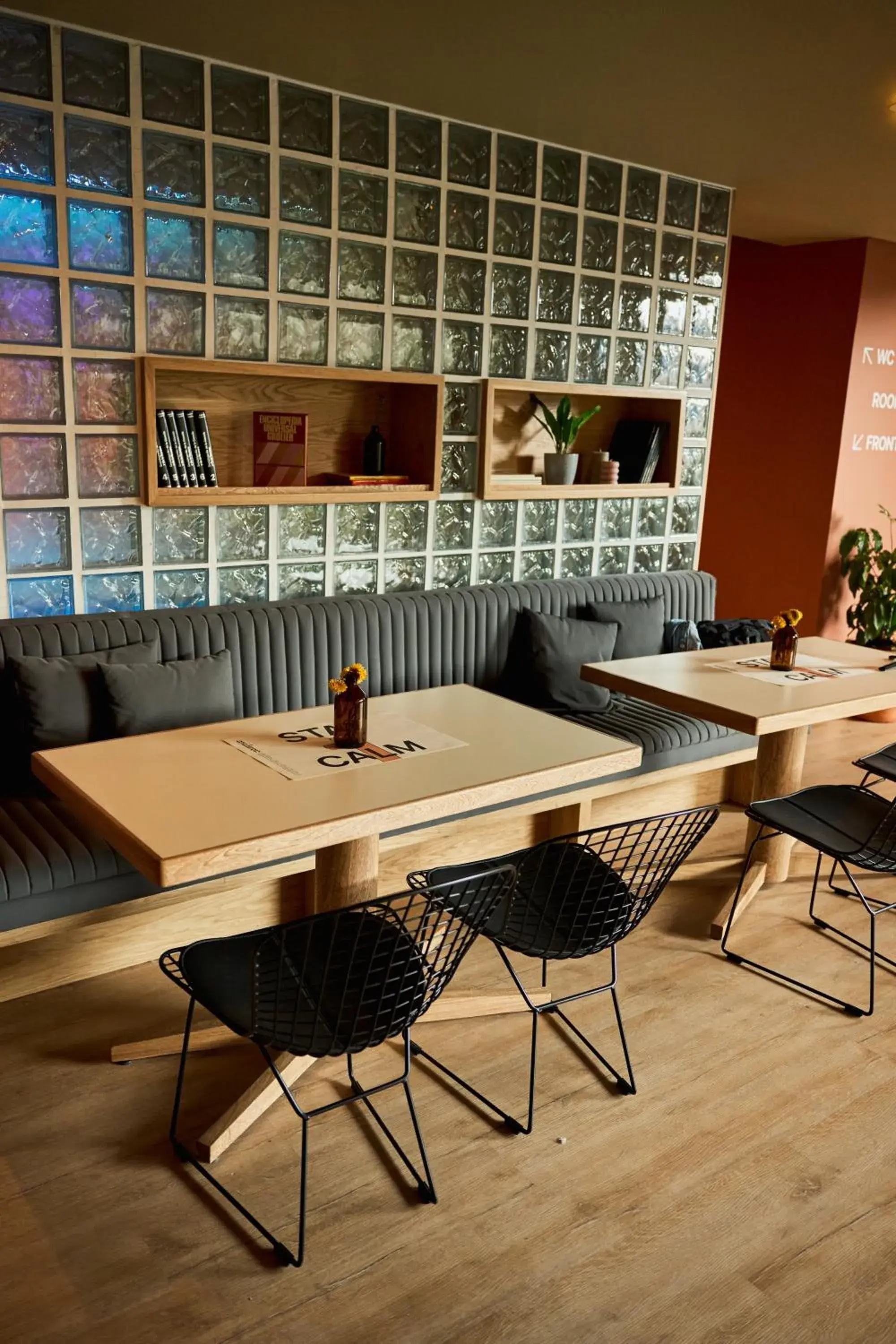 Restaurant/places to eat in The Somos Central Hotel Poblado Restaurant/places to eat in The Somos Central Hotel Poblado