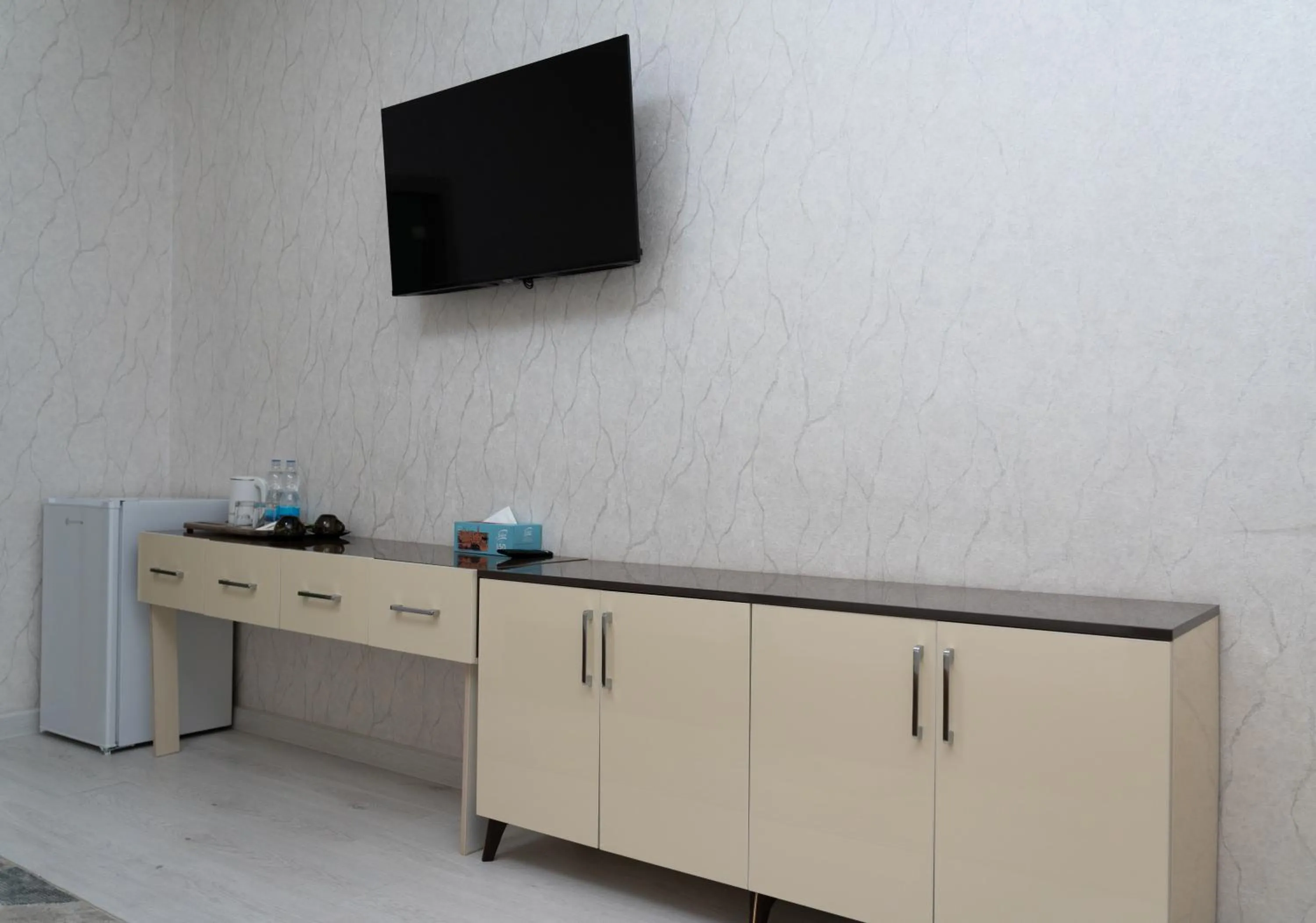 TV and multimedia in The Tower Hotel Tashkent by HotelPro Group