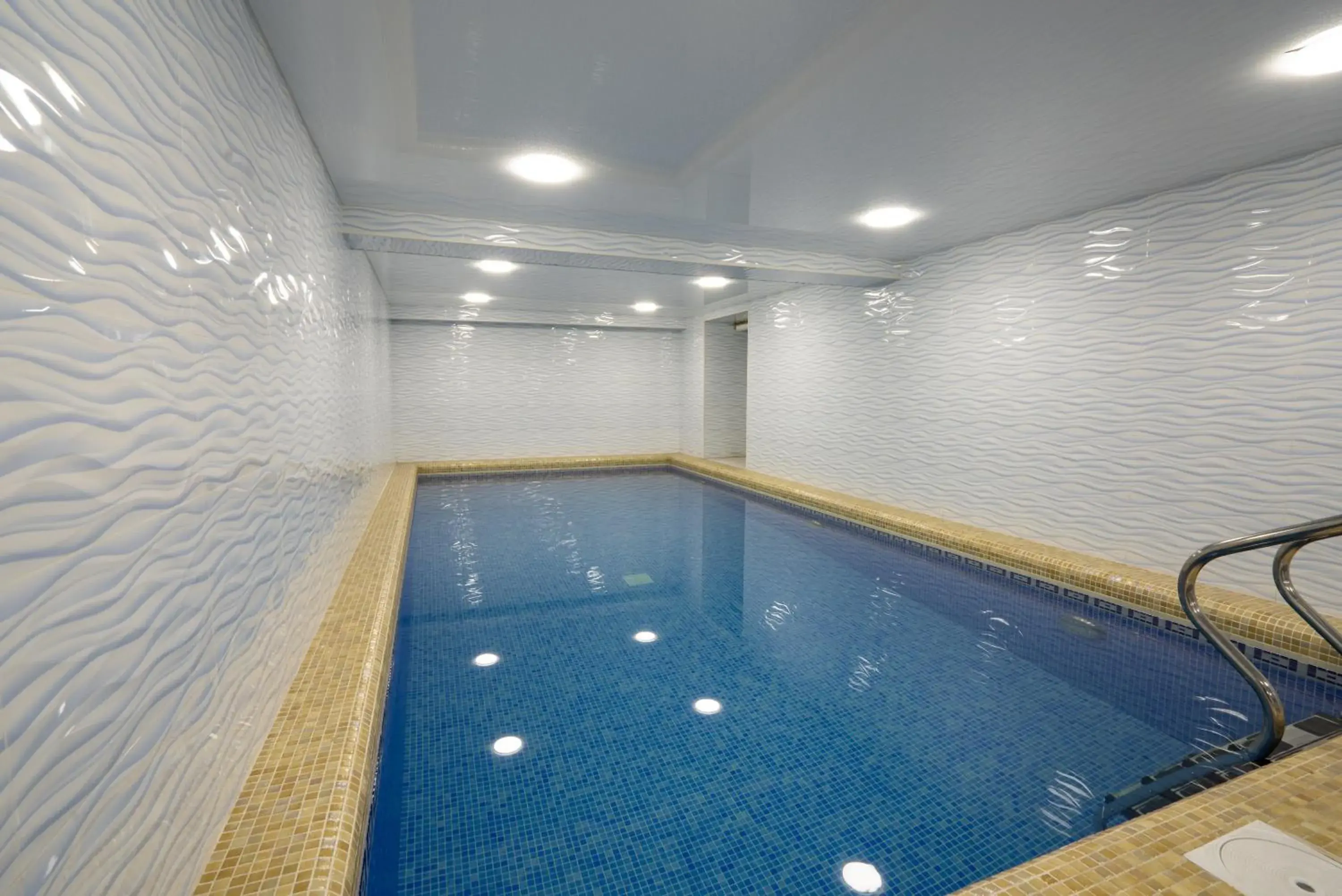 Swimming pool in The Tower Hotel Tashkent by HotelPro Group Swimming pool in The Tower Hotel Tashkent by HotelPro Group