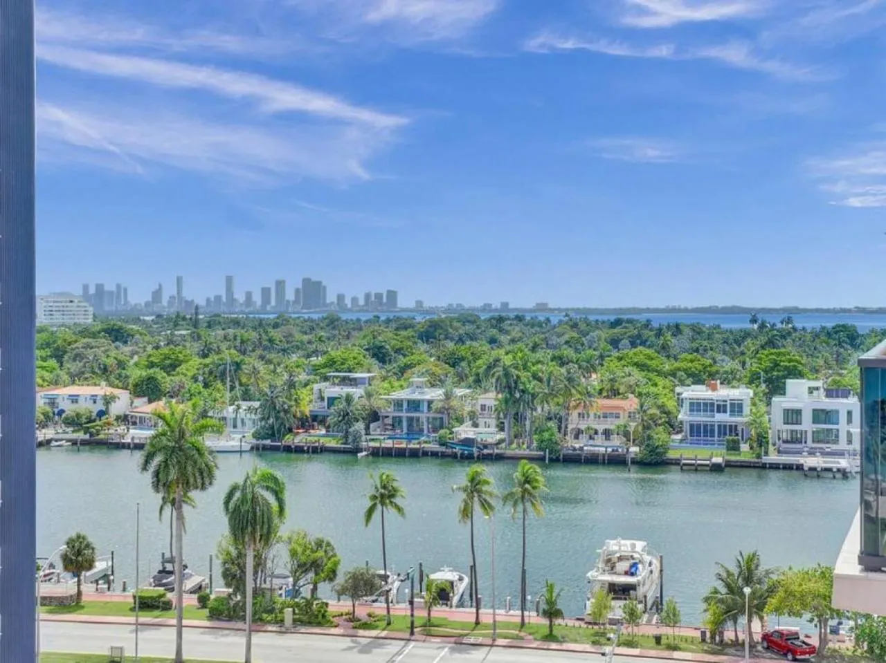 View (from property/room) in Amazing Ocean View Condo Beach Service 1111