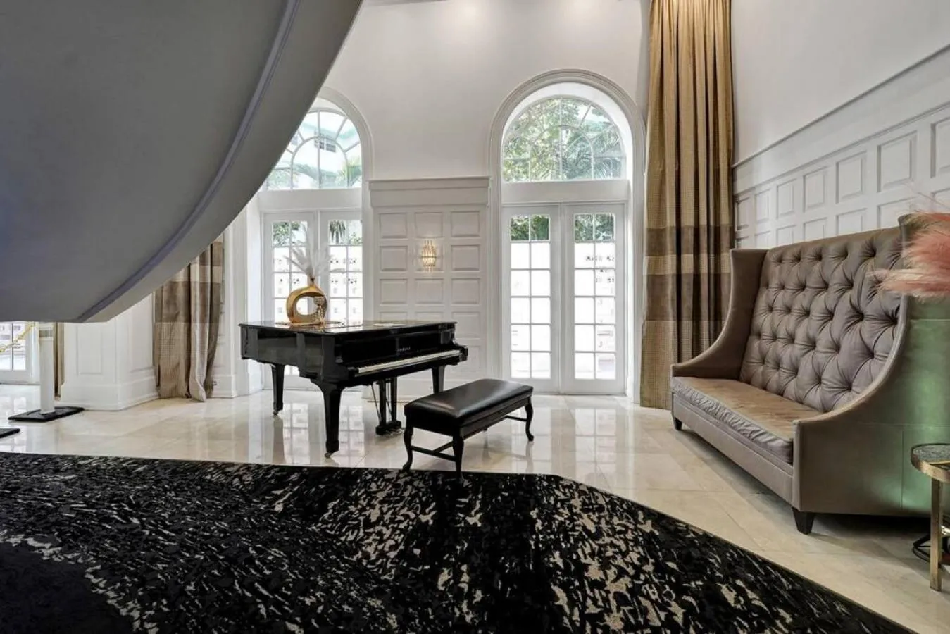 Property building in Full ocean view Huge private terrace 1002