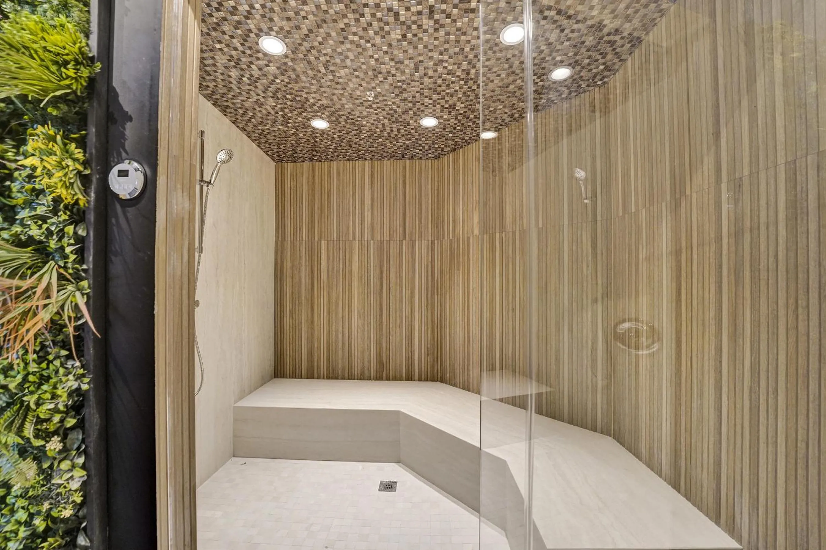 Shower in Full ocean view Huge private terrace 1002